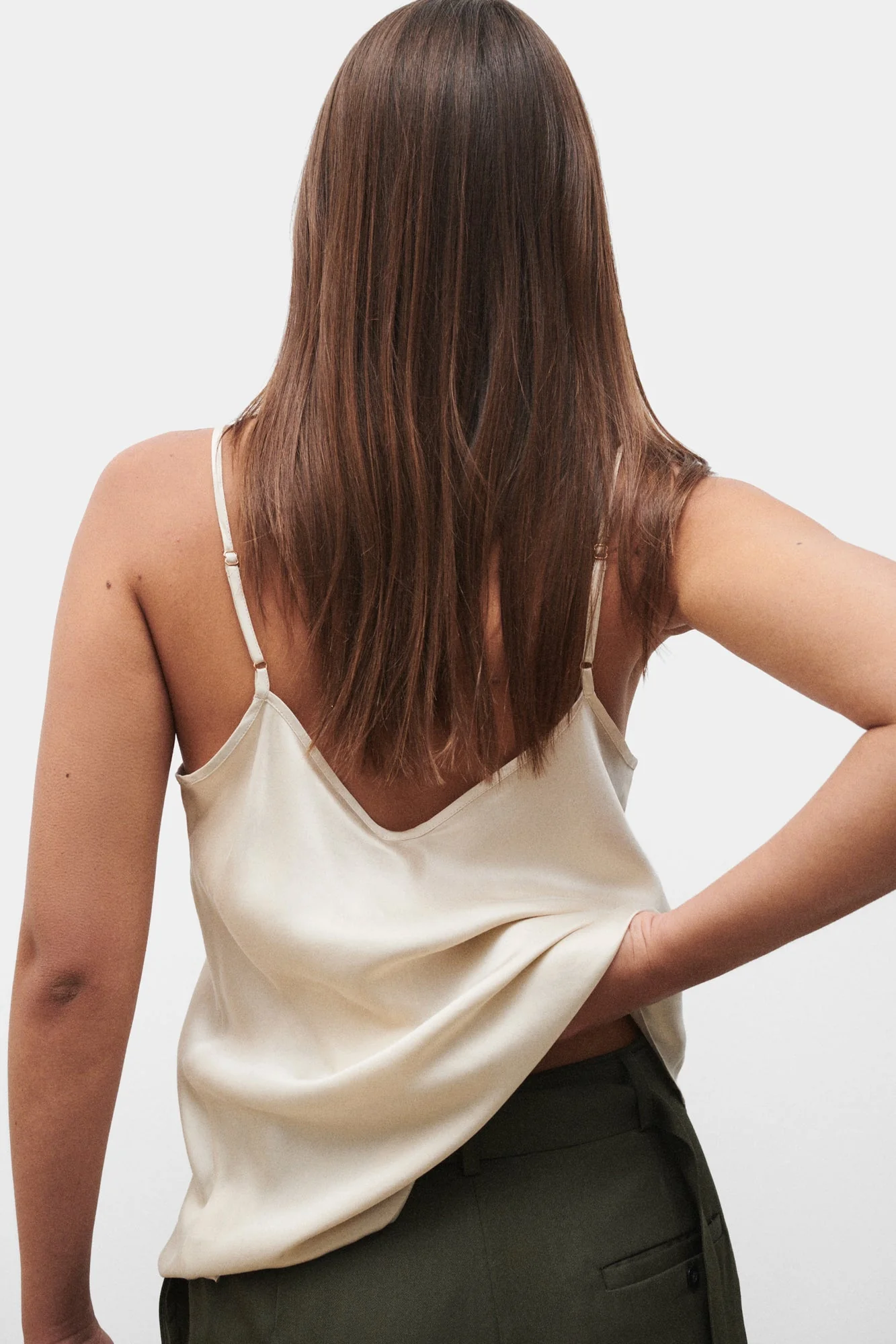 Silk Laundry BIAS CUT CAMI - HAZELNUT - Image 4