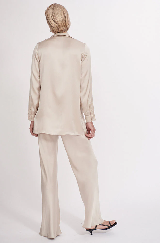 Silk Laundry RELAXED BLAZER - HAZELNUT - Image 4