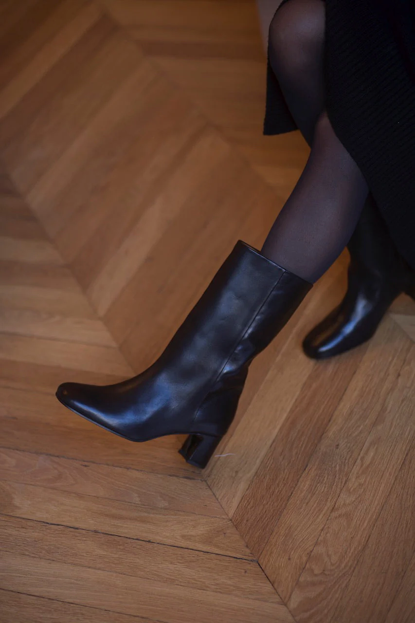 Anne Thomas Venice Boots - Black - Image 4
