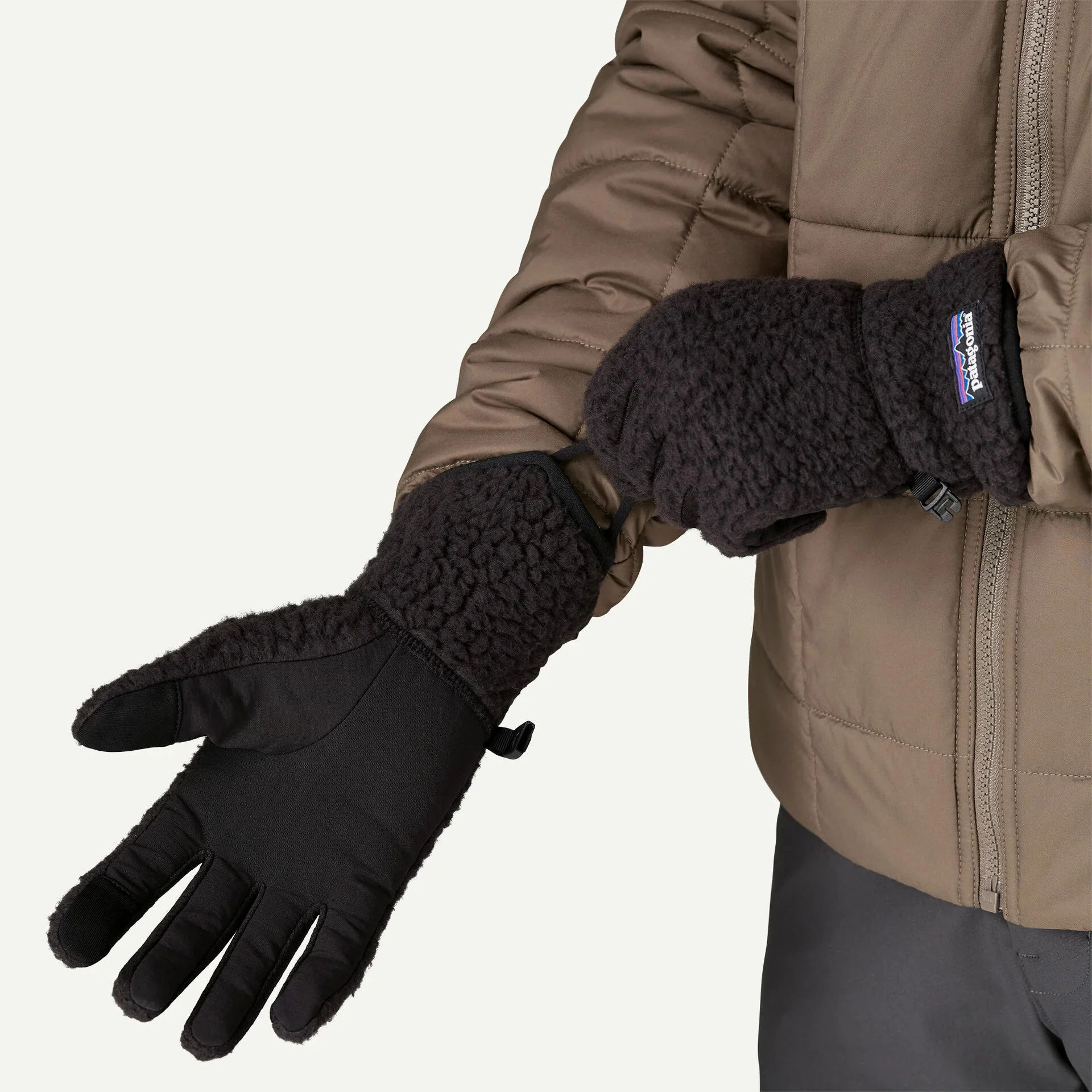 Patagonia Retro Pile Gloves - Black - Image 2
