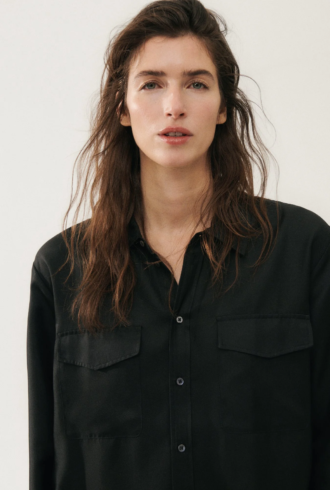 Silk Laundry Twill Boyfriend Shirt - Black - Image 5