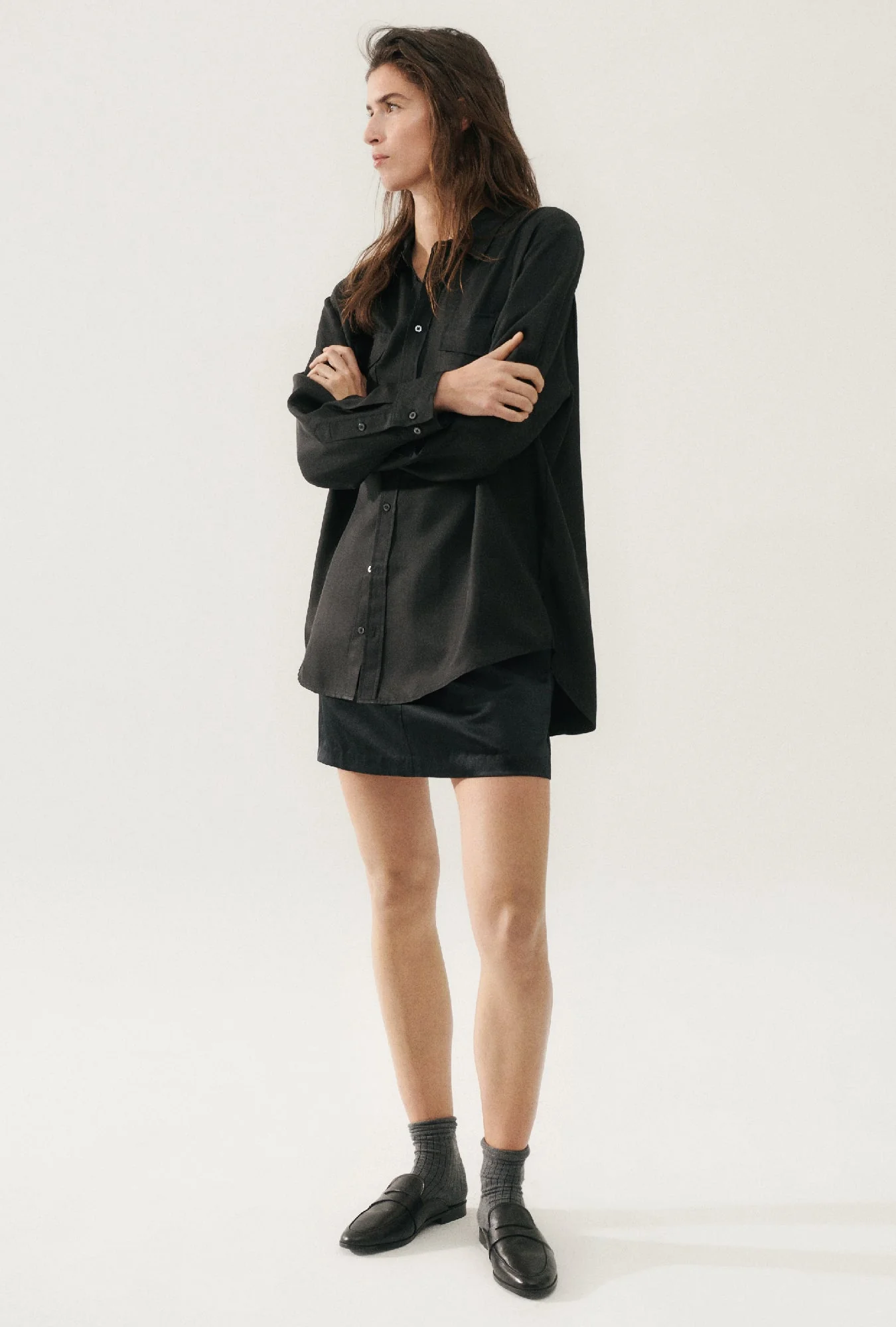 Silk Laundry Twill Boyfriend Shirt - Black - Image 7