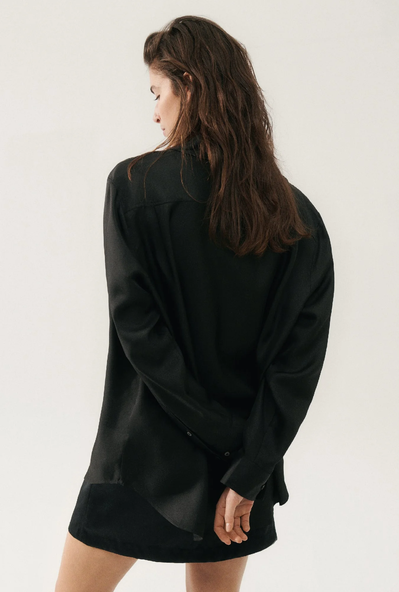 Silk Laundry Twill Boyfriend Shirt - Black - Image 8