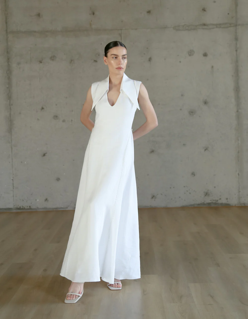 MAET AMARI Sleeveless Maxi Linen Dress - White - Image 4