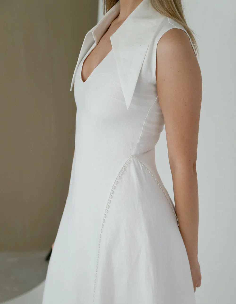MAET AMARI Sleeveless Maxi Linen Dress - White - Image 7
