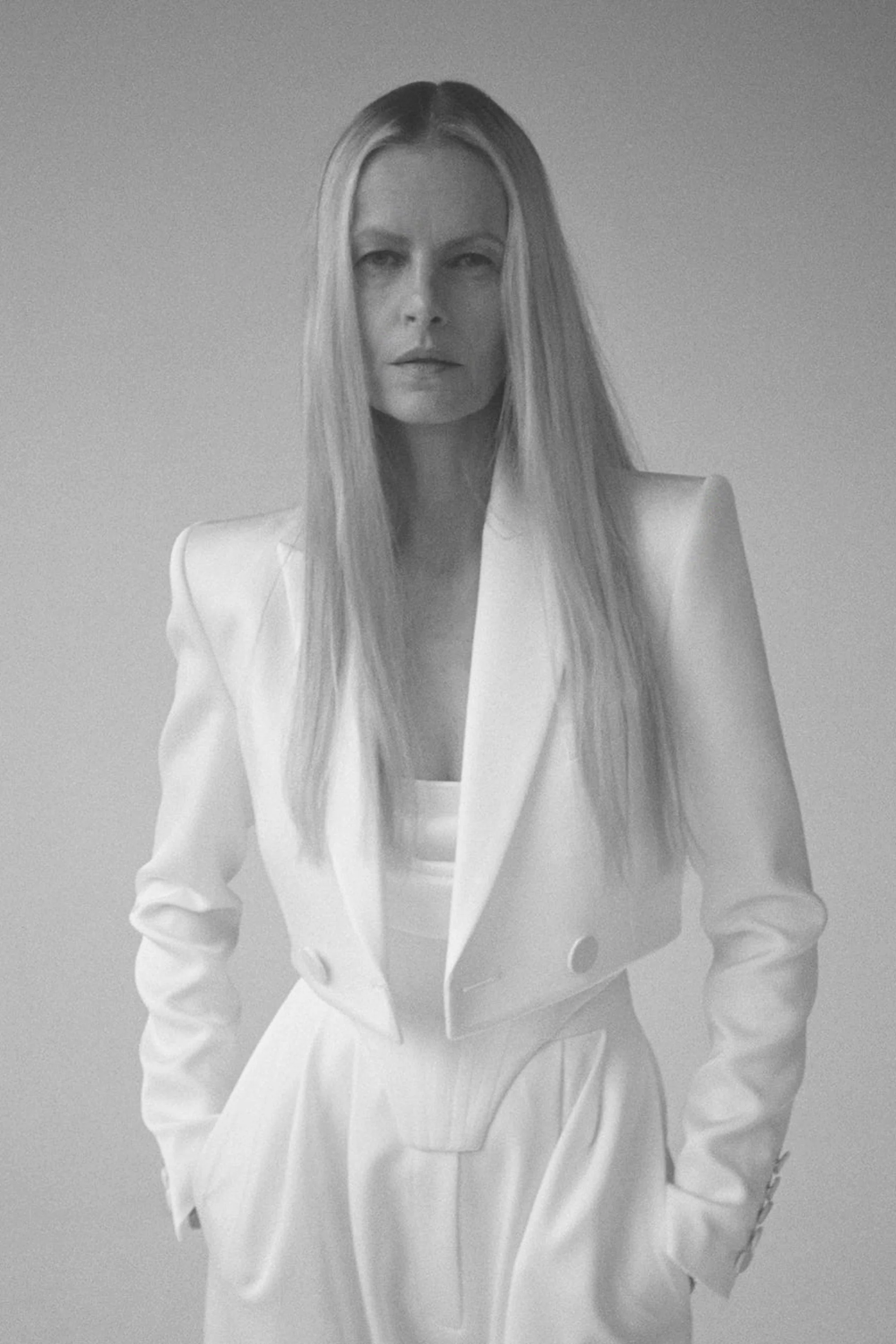 ALEX PERRY  PARKER - Image 2