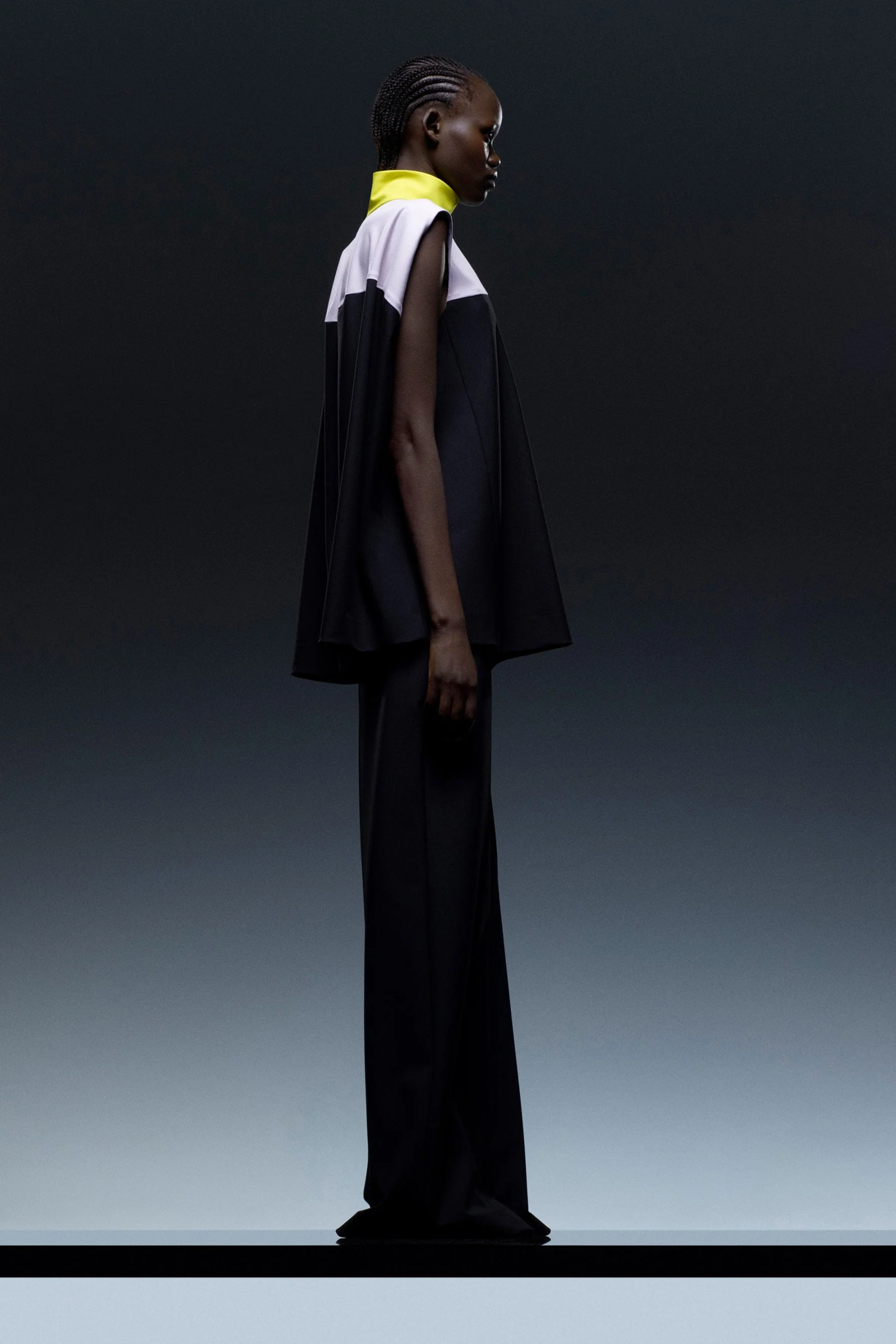 Nina Ricci Sleeveless Top - Image 8