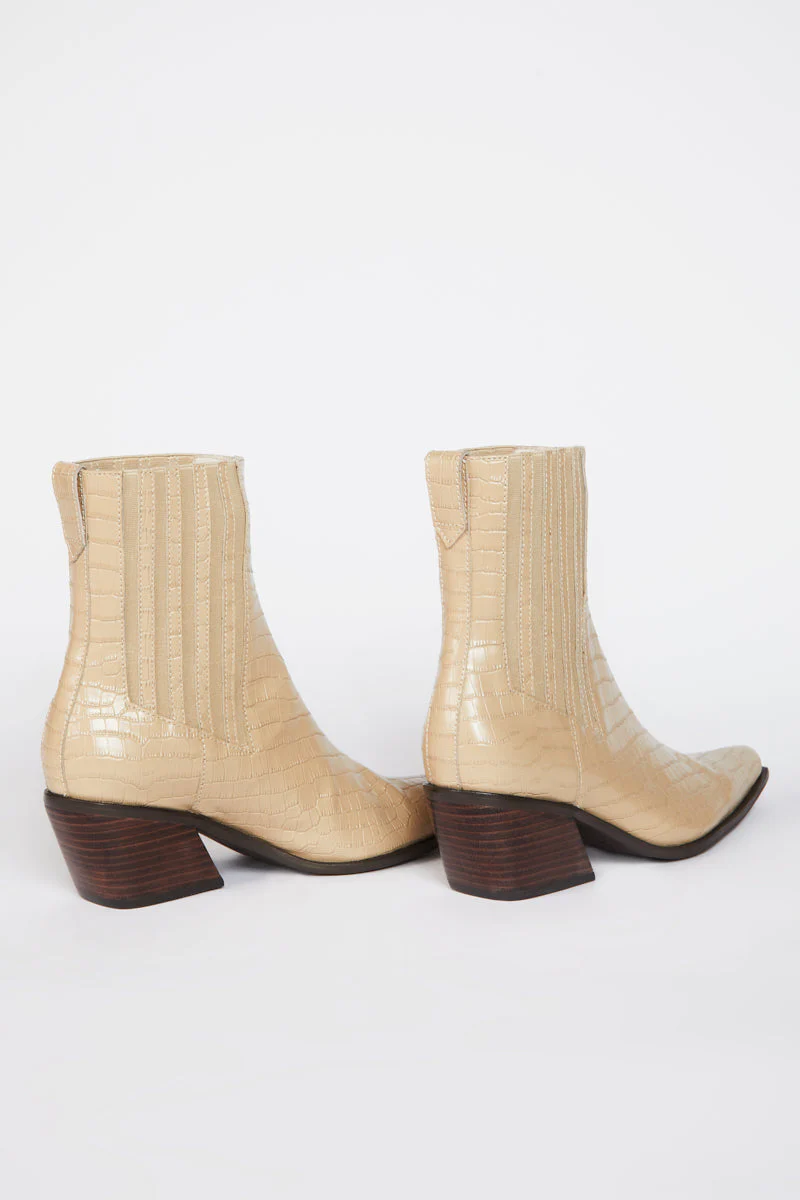 "INTENTIONALLY __________." Hillary Croc Heeled Boot - Apple/Ojai - Image 9