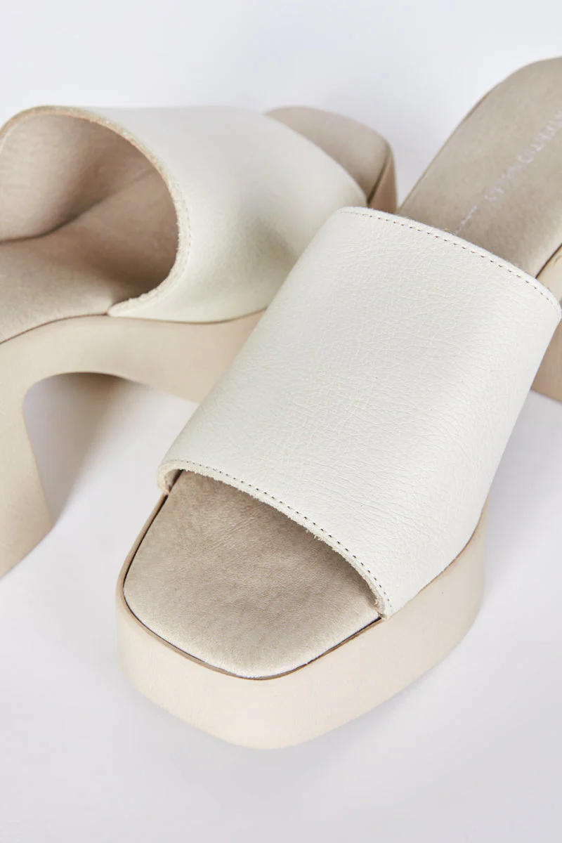 "INTENTIONALLY __________." MARY PLATFORM HEEL CREAM SOLE - CLOUDS - Image 4