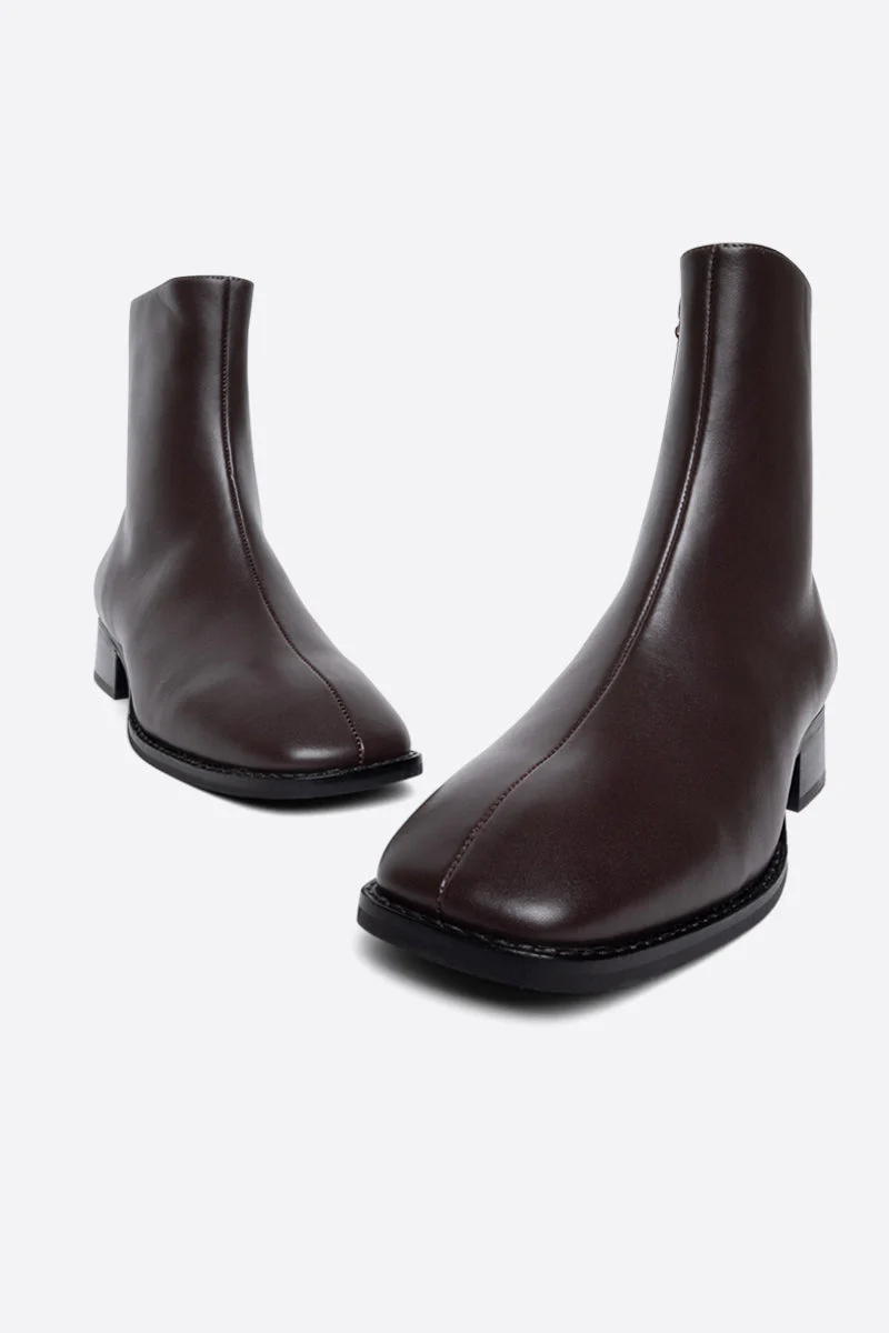 "INTENTIONALLY __________." TOUR LEATHER BOOT - Black/Brown - Image 3