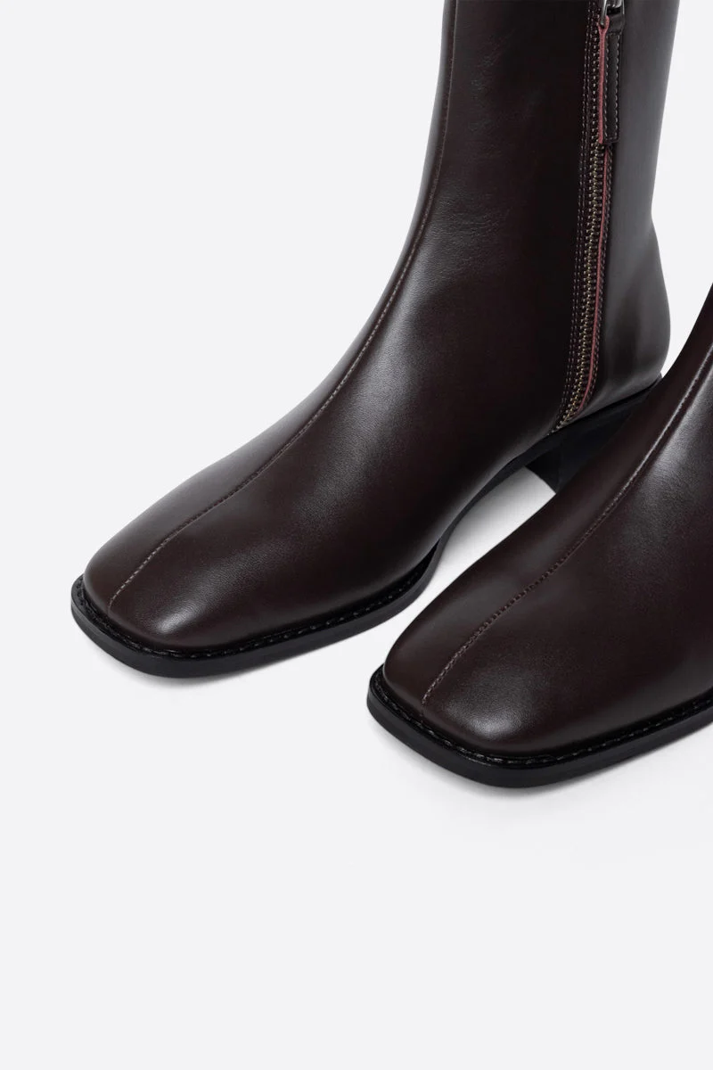 "INTENTIONALLY __________." TOUR LEATHER BOOT - Black/Brown - Image 5