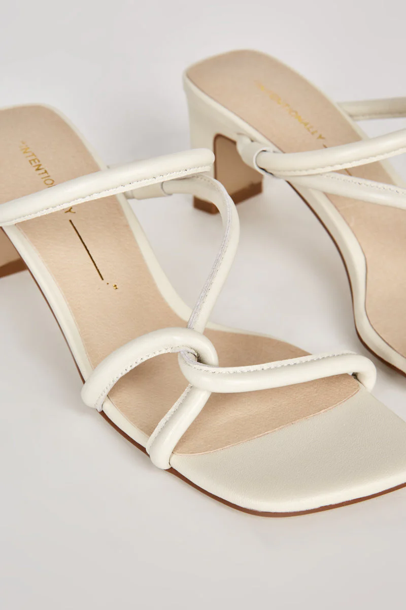"INTENTIONALLY __________." WILLOW HEELED SANDAL - Black/Cream - Image 10