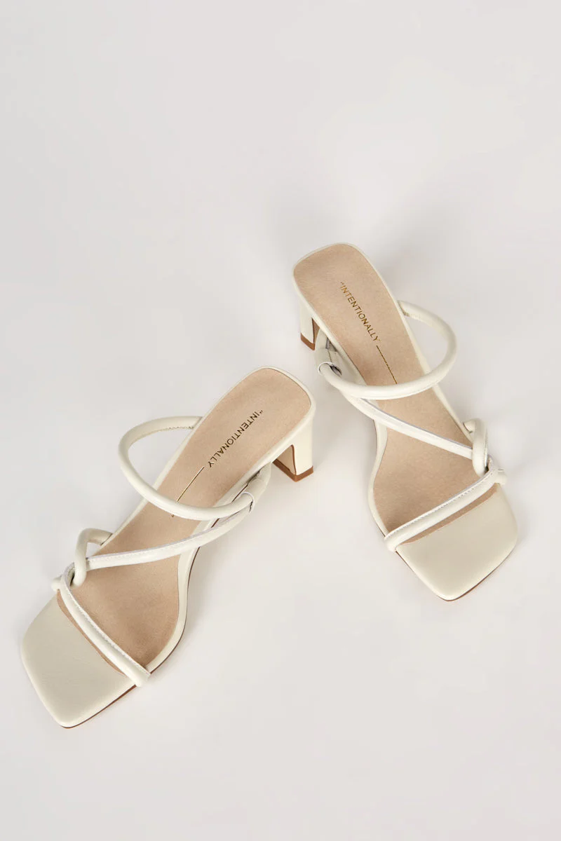 "INTENTIONALLY __________." WILLOW HEELED SANDAL - Black/Cream - Image 8
