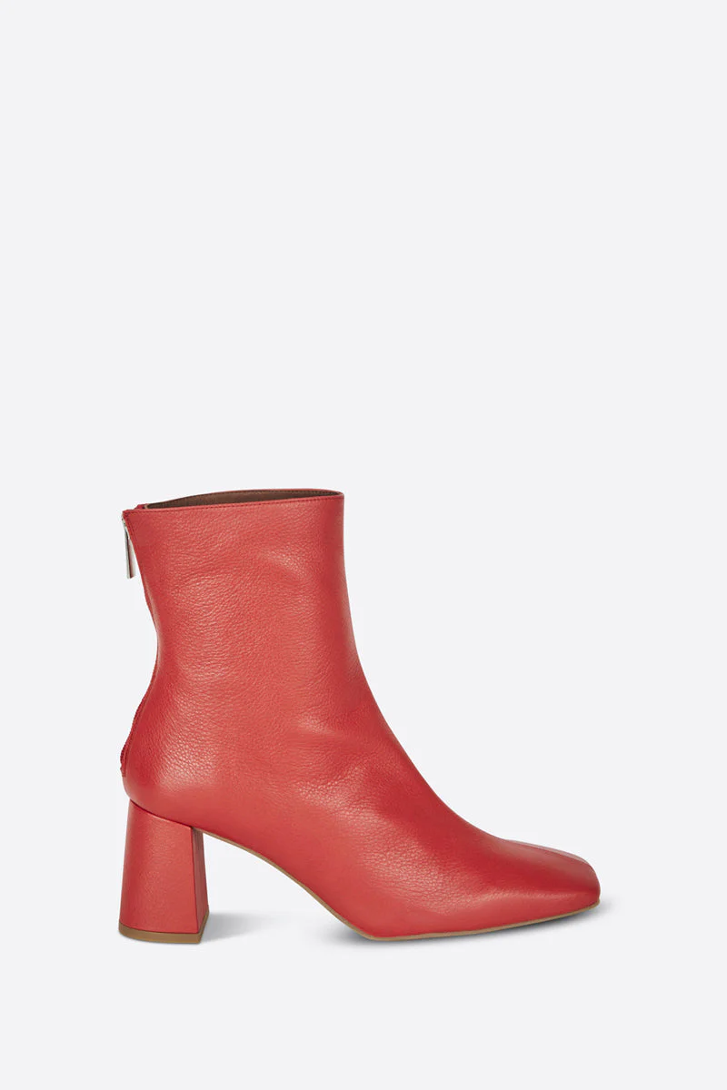 "INTENTIONALLY __________." TABATHA HEELED BOOT - Multi - Image 19
