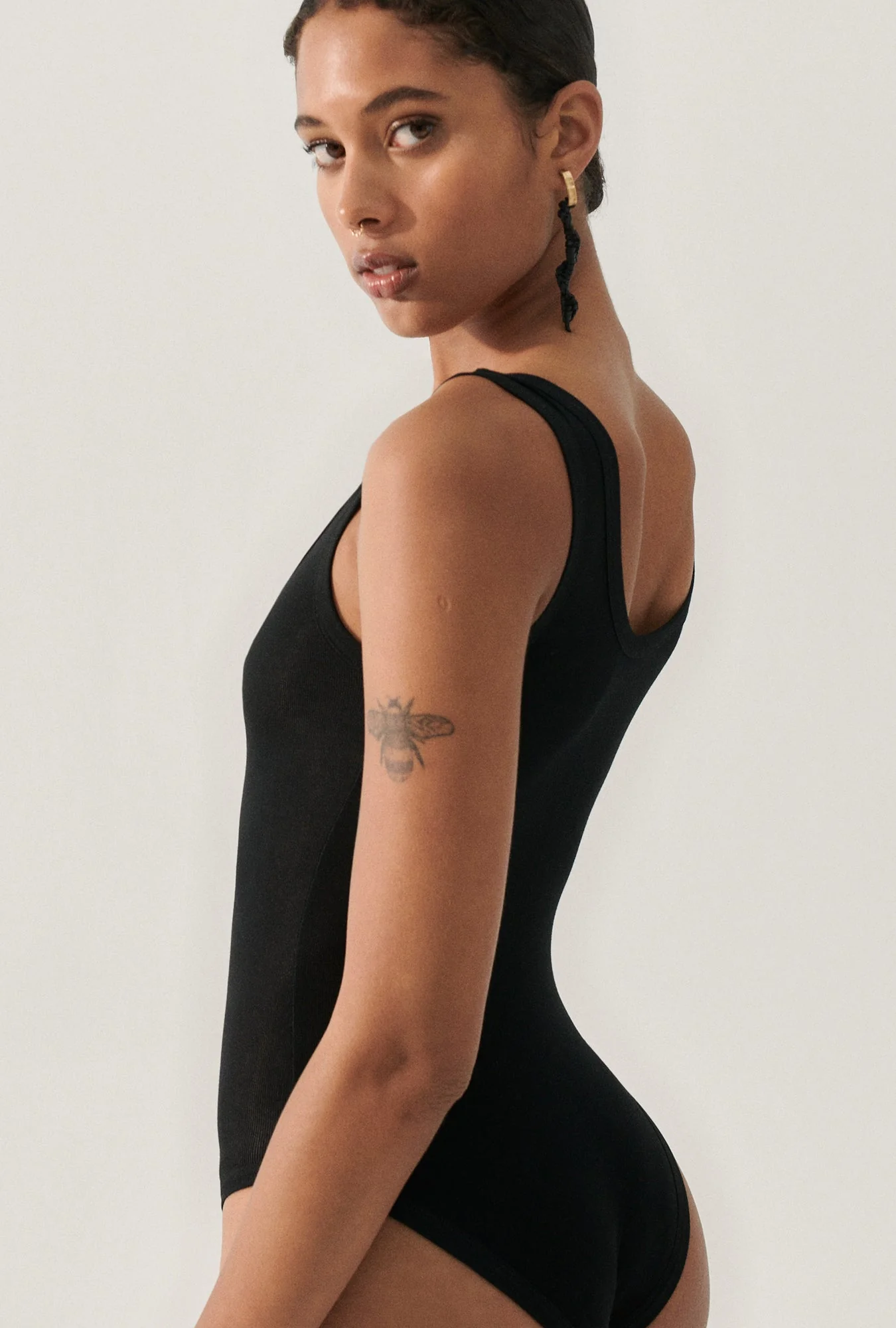 Silk Laundry BODYSUIT TANK - BLACK - Image 6