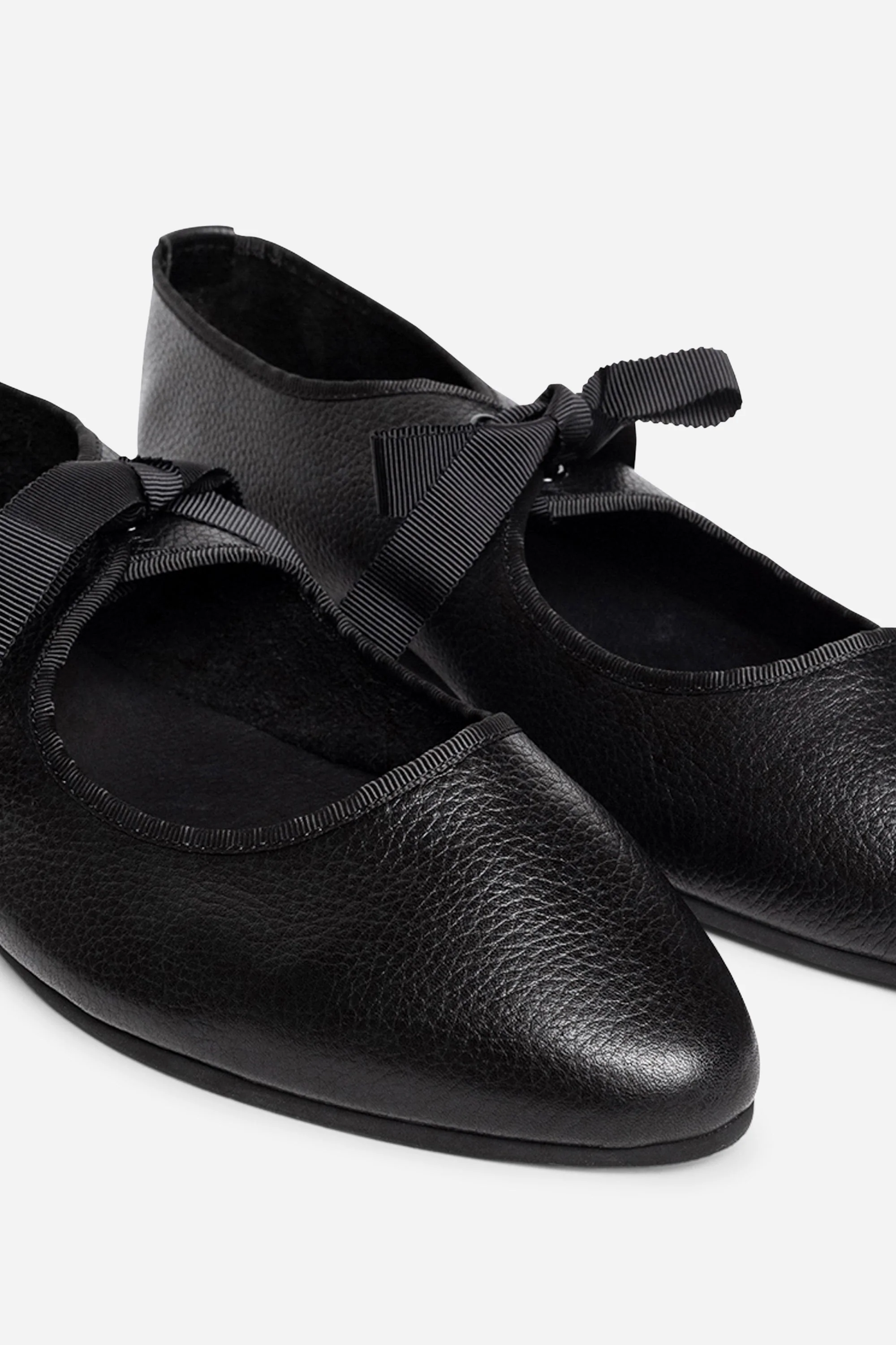 "INTENTIONALLY __________." Valley Sole Ballet Flat - Black - Image 4