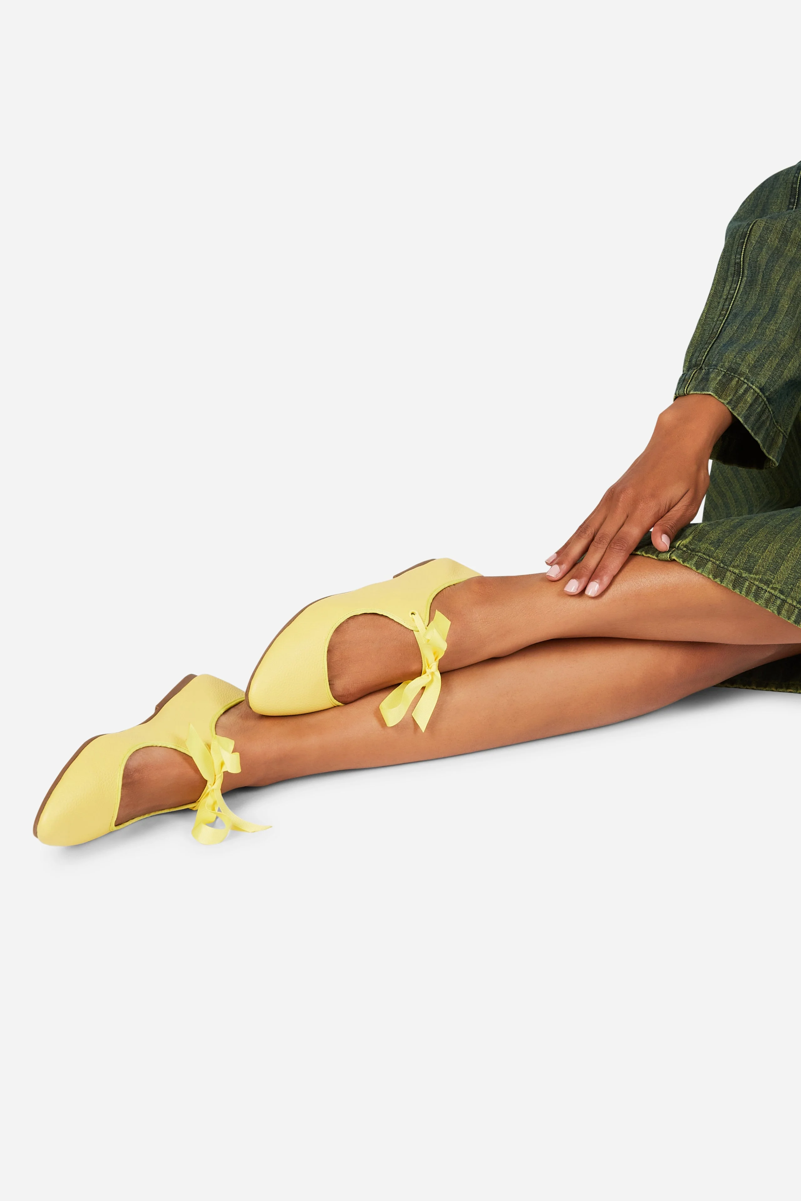 "INTENTIONALLY __________." Valley Sole Ballet Flat - Black - Image 9