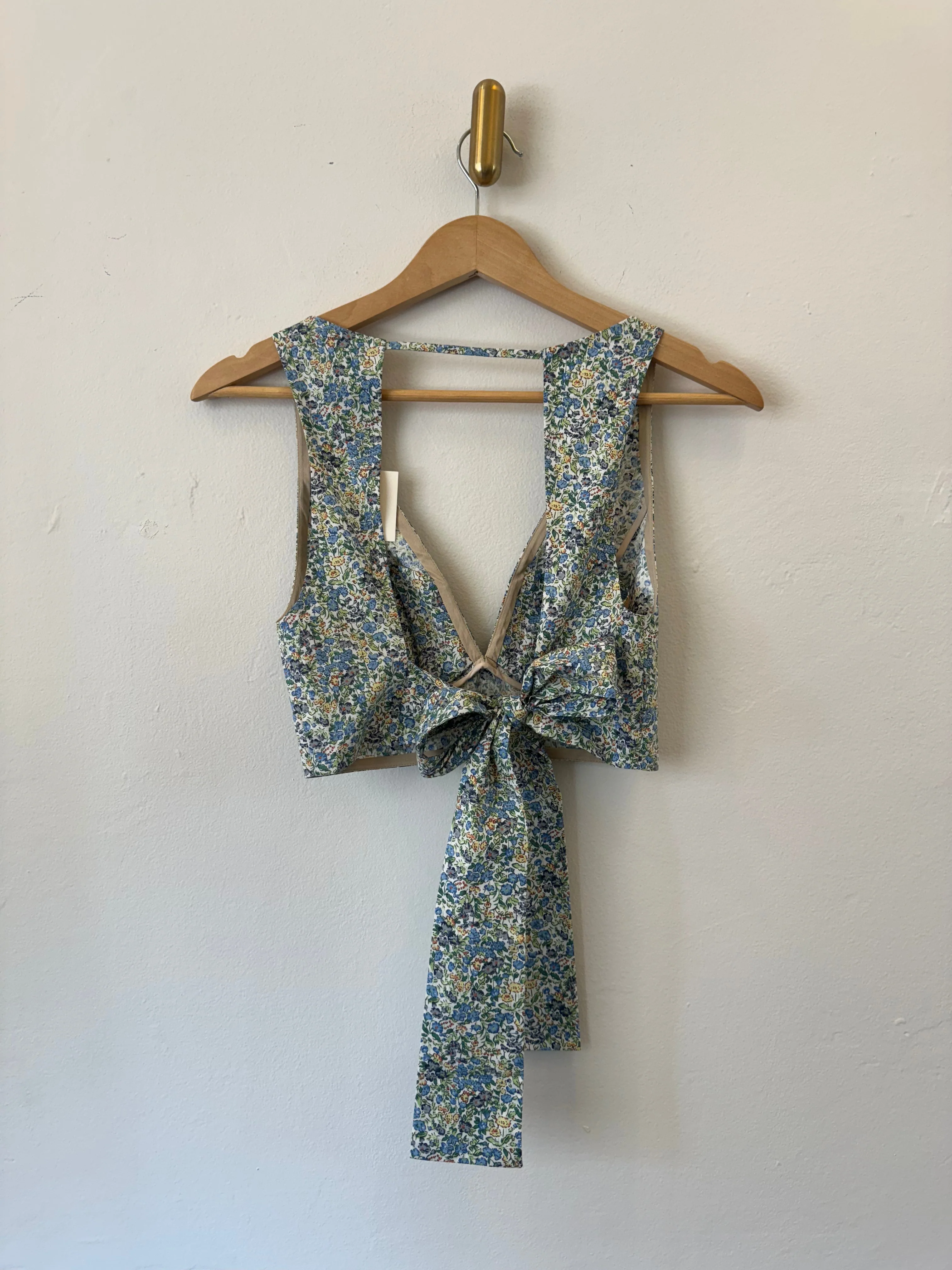 KAAREM La Lan Bralette Open Back Top w/ Tie - Blue Green Floral Print - Image 10