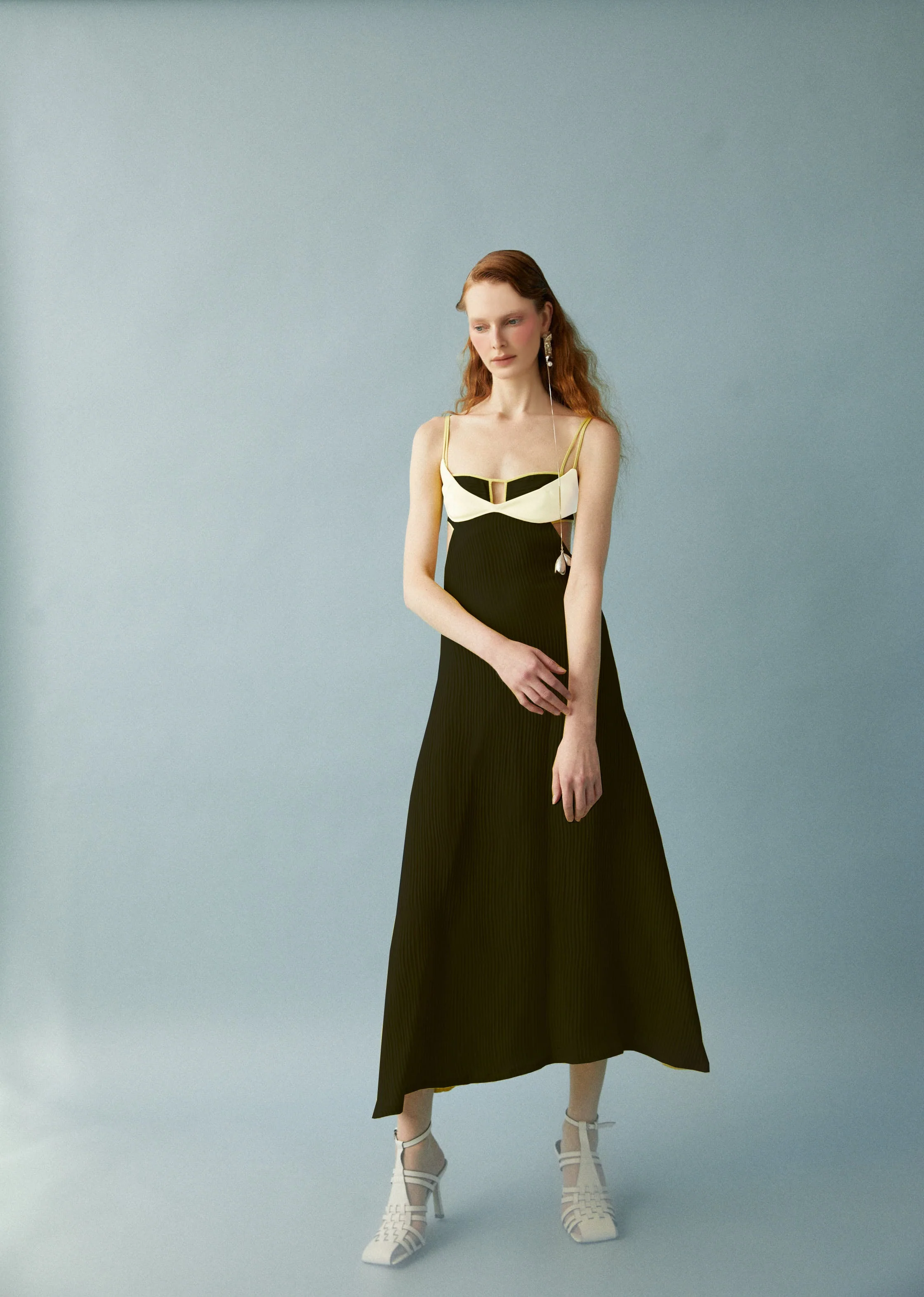 Luisa et La Luna ARTISTE DRESS - BLACK - Image 2