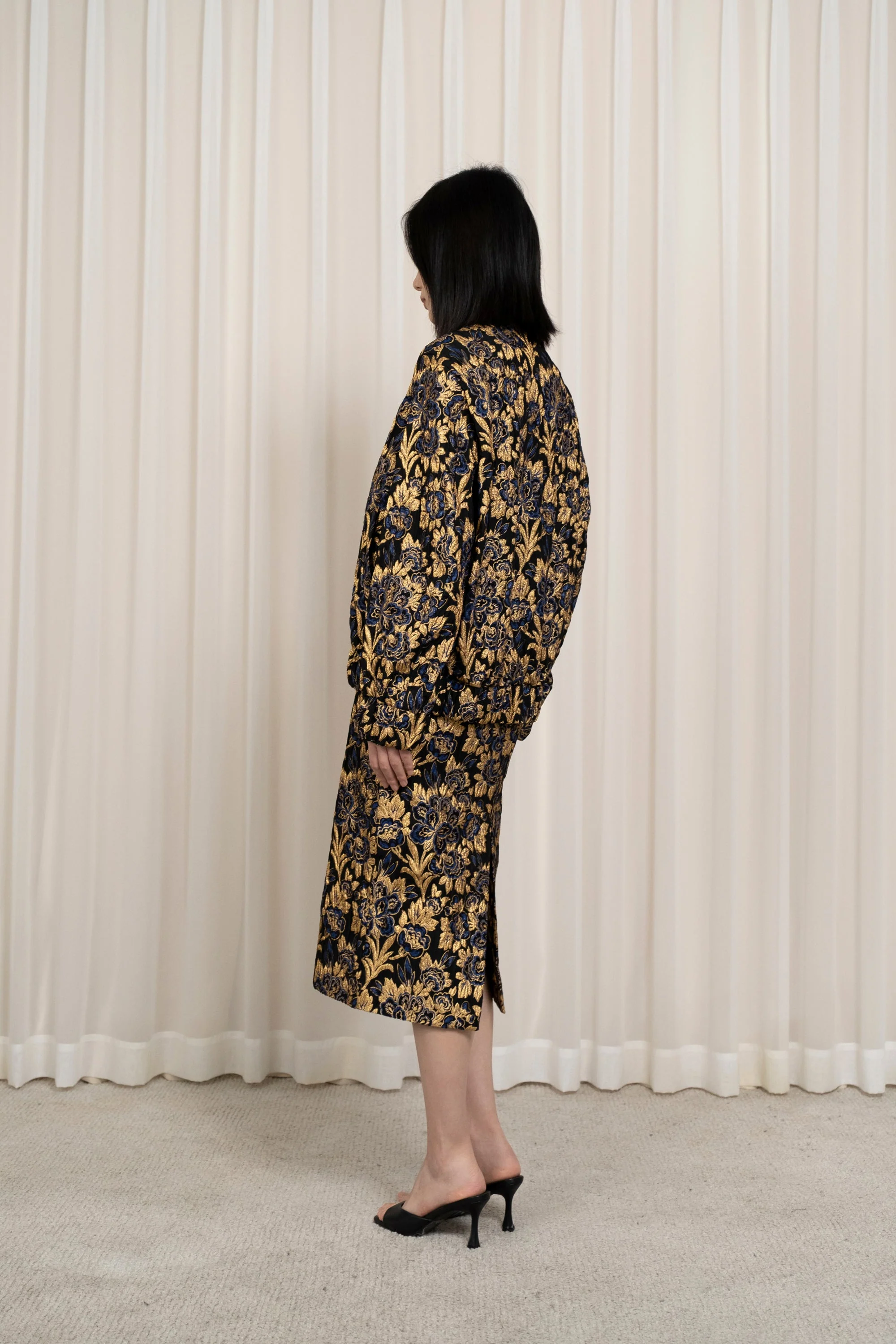 Rochas Bomber - Black - Image 5