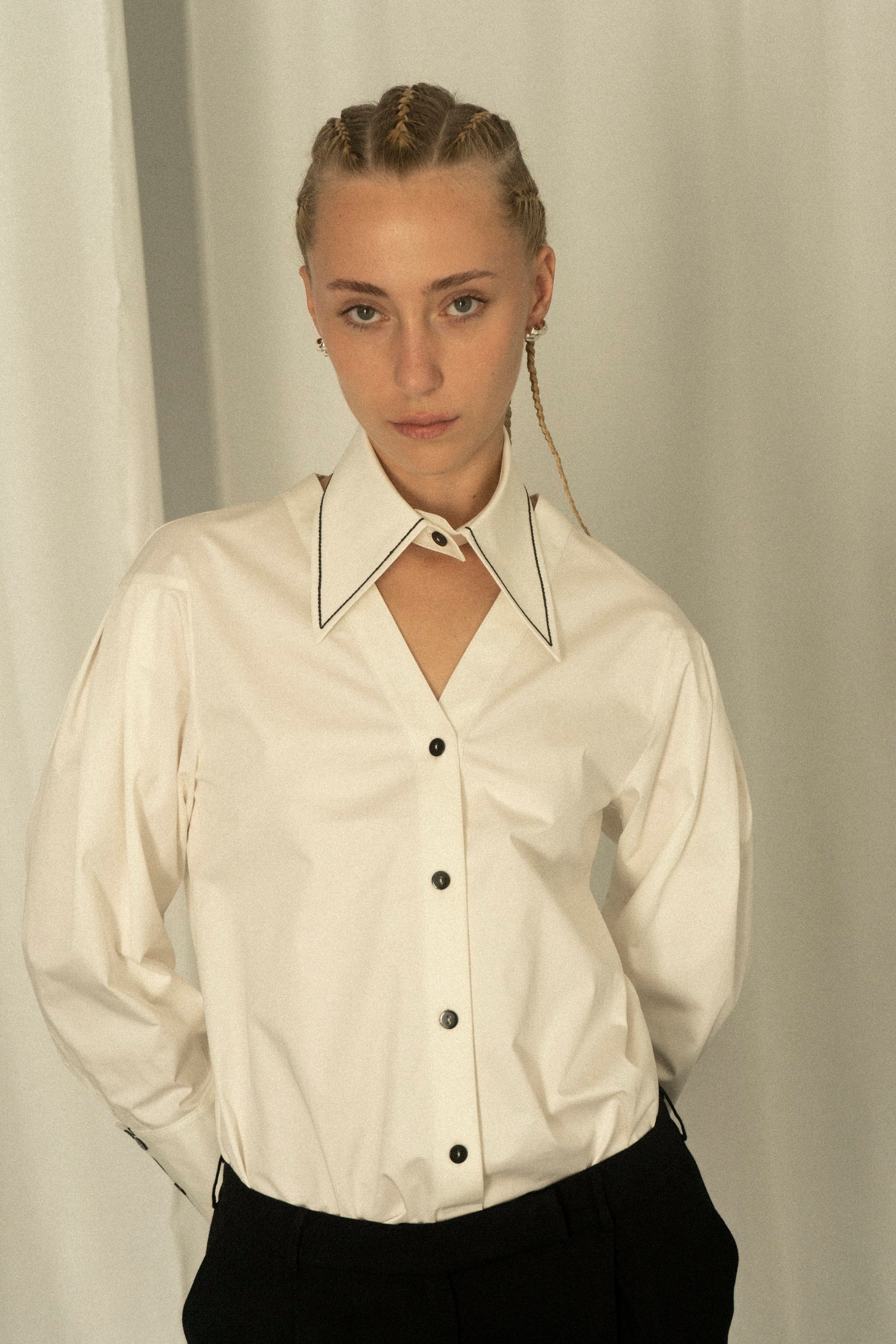 K M by L A N G E Peace Handmade Embroidery Shirt - White - Image 2