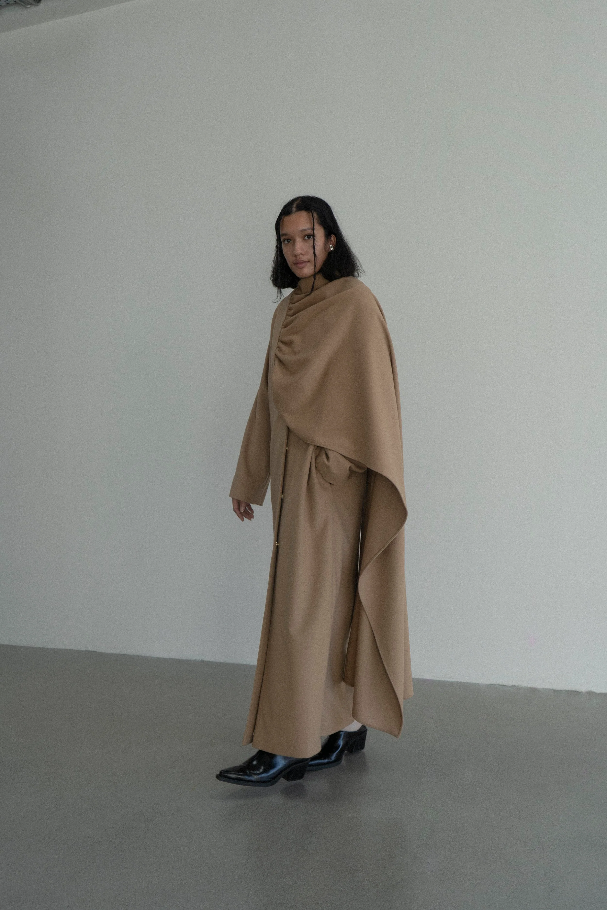 K M by L A N G E Kotsyubinsky Cashemere Coat - Camel - Image 5