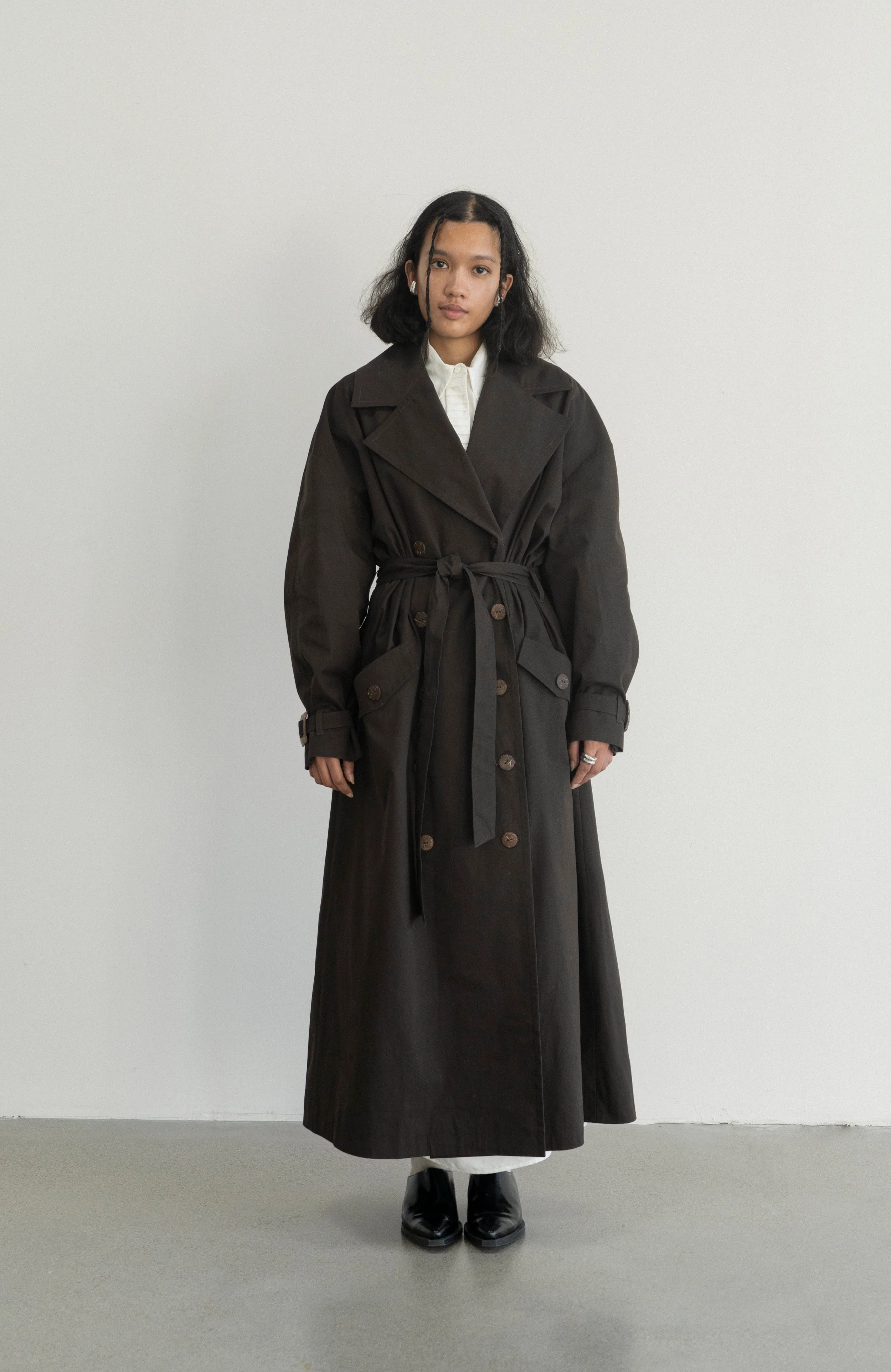 K M by L A N G E Vishenka Cotton Trench Coat - Chocolate - Image 2