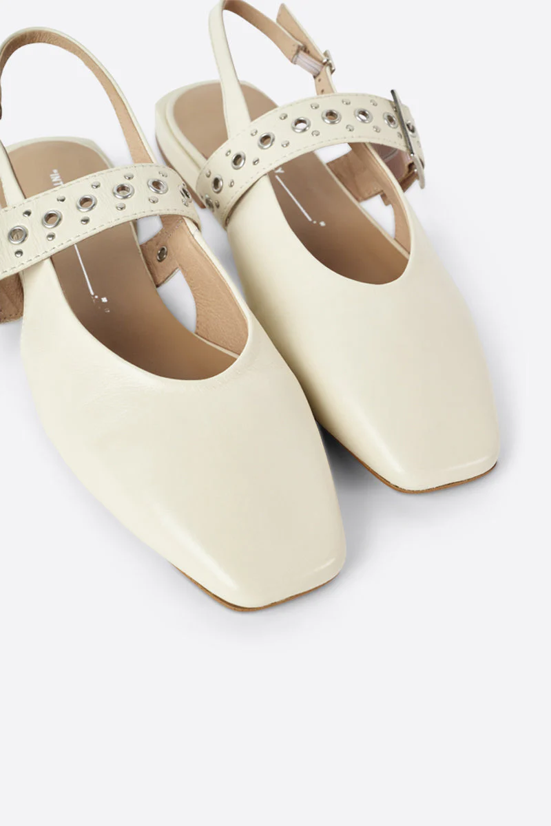"INTENTIONALLY __________." PEARL SLINGBACK NATURAL SOLE BALLET FLAT - Red/Cream - Image 4