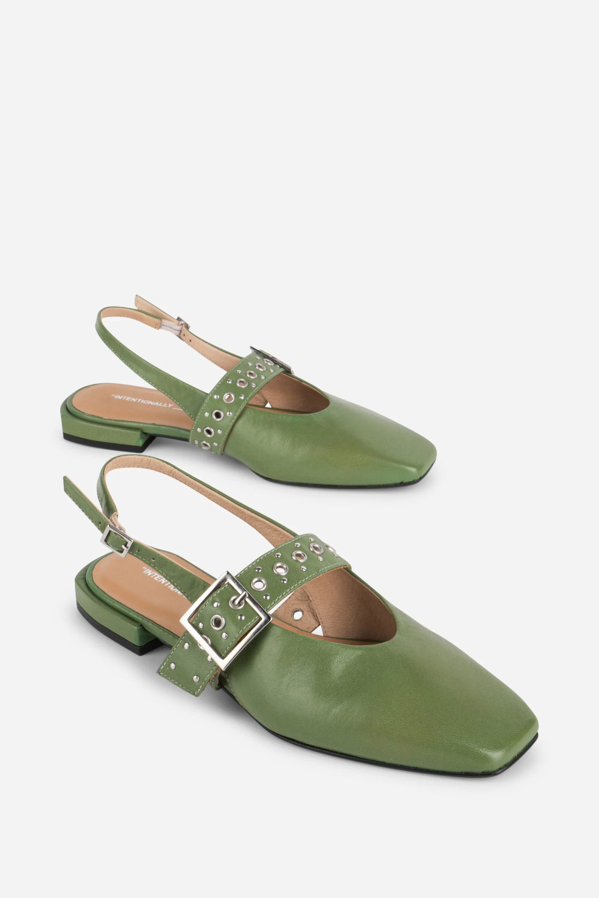 "INTENTIONALLY __________." PEARL SLINGBACK NATURAL SOLE BALLET FLAT - Red/Cream - Image 7