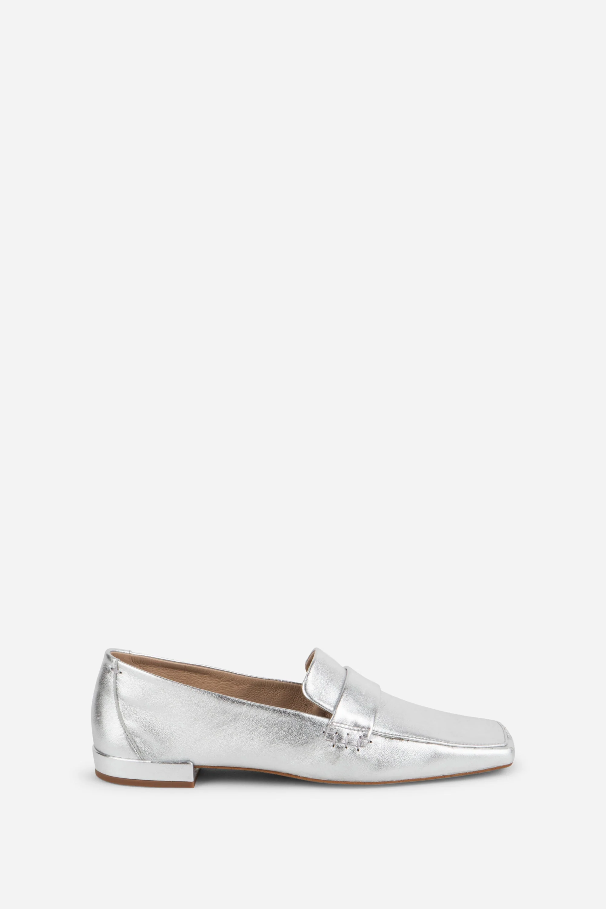"INTENTIONALLY __________." PINKY LOAFER - Multi - Image 12