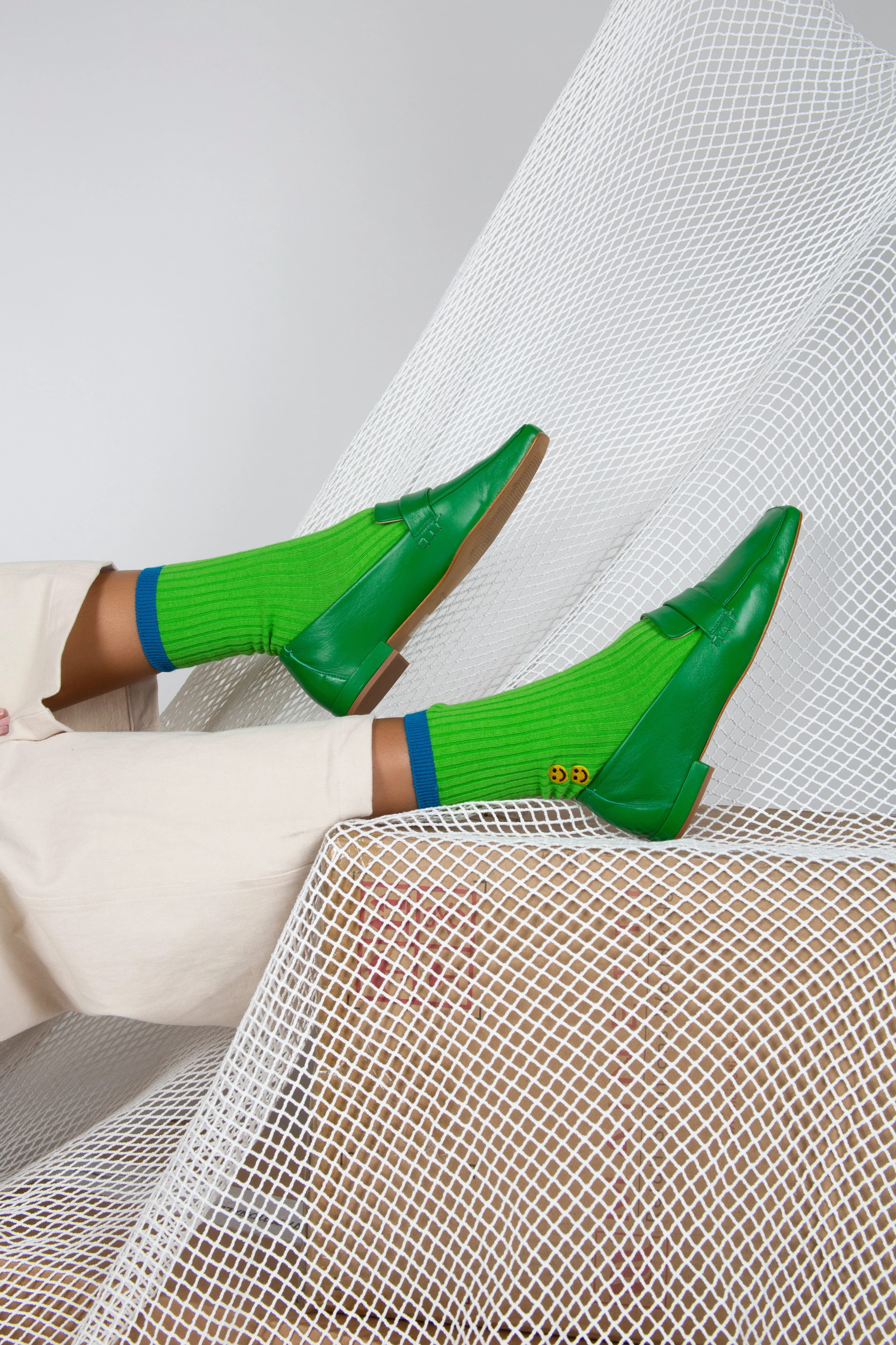 "INTENTIONALLY __________." PINKY LOAFER - Multi - Image 2