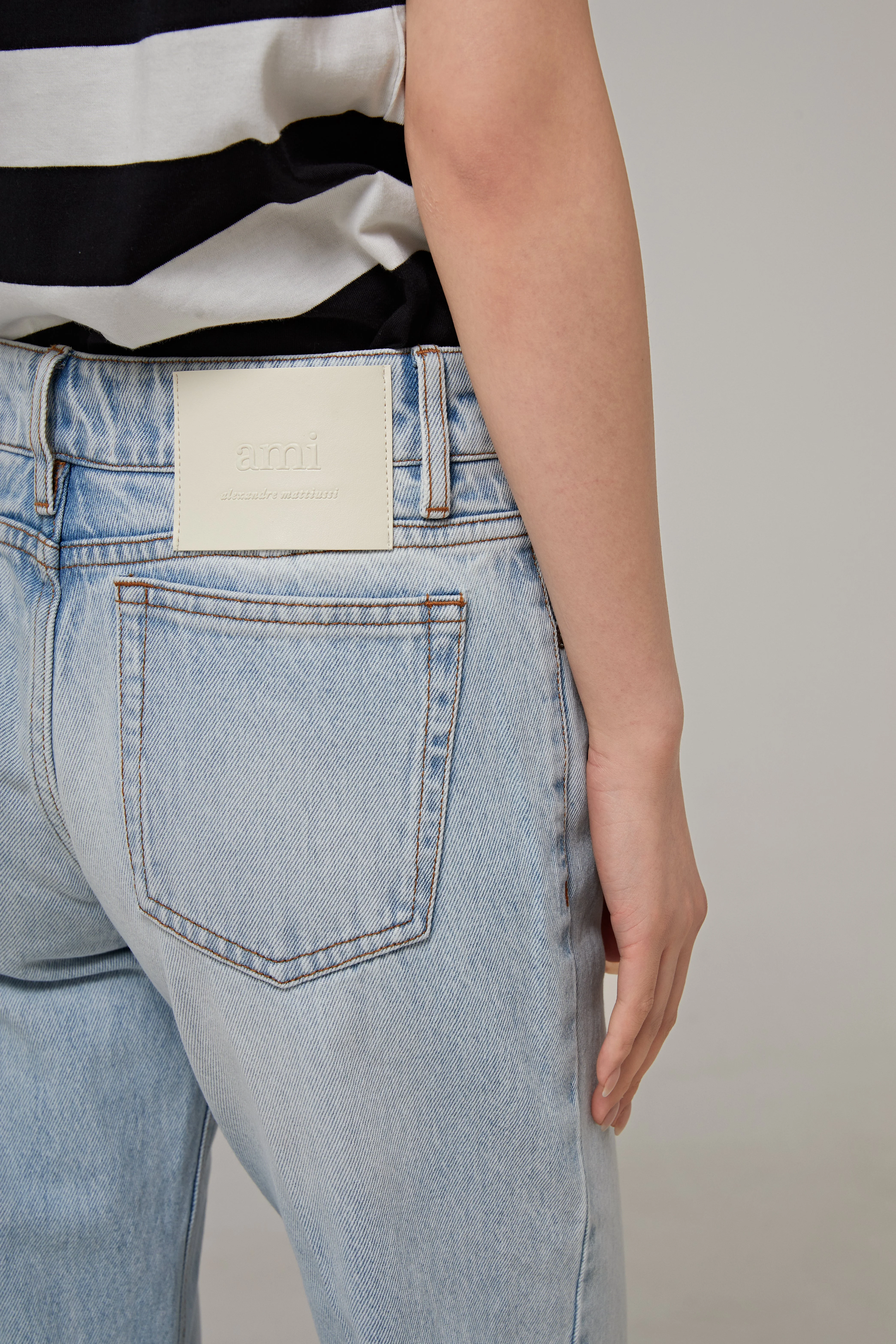 AMI Slitted Flare Fit Jeans - Bleu Javel - Image 5