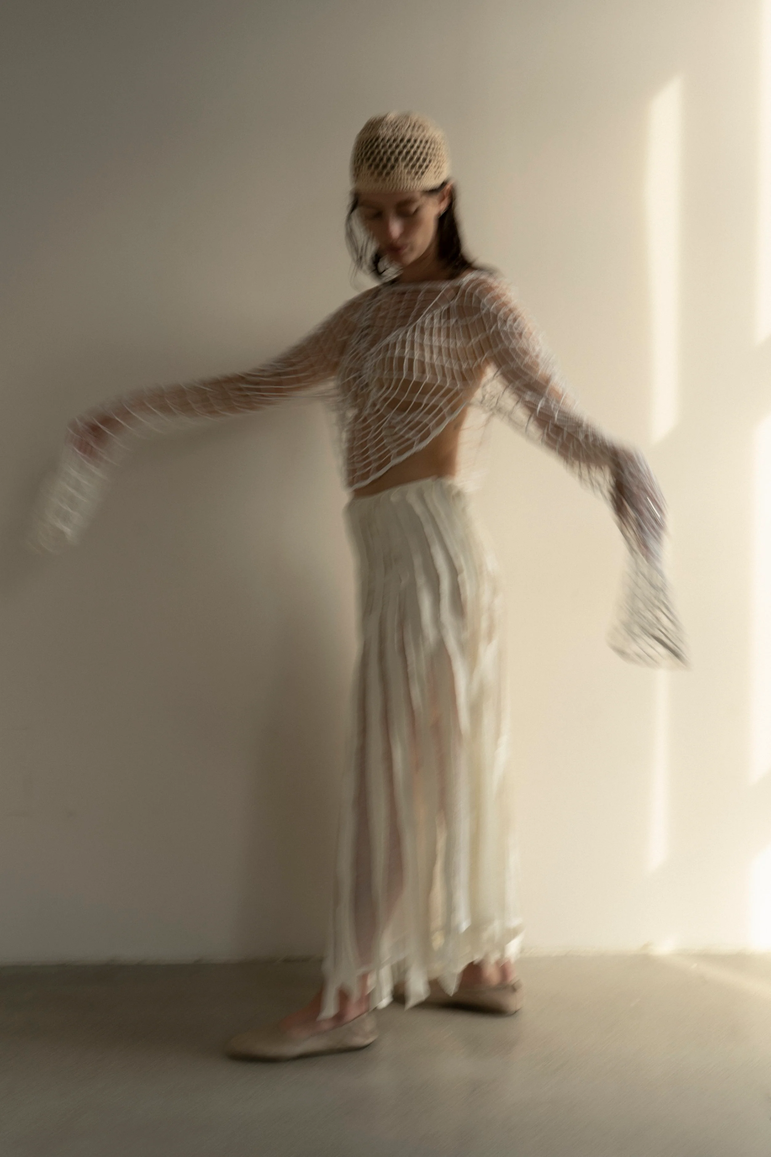 K M by L A N G E Lapsha Linen Skirt - White - Image 4