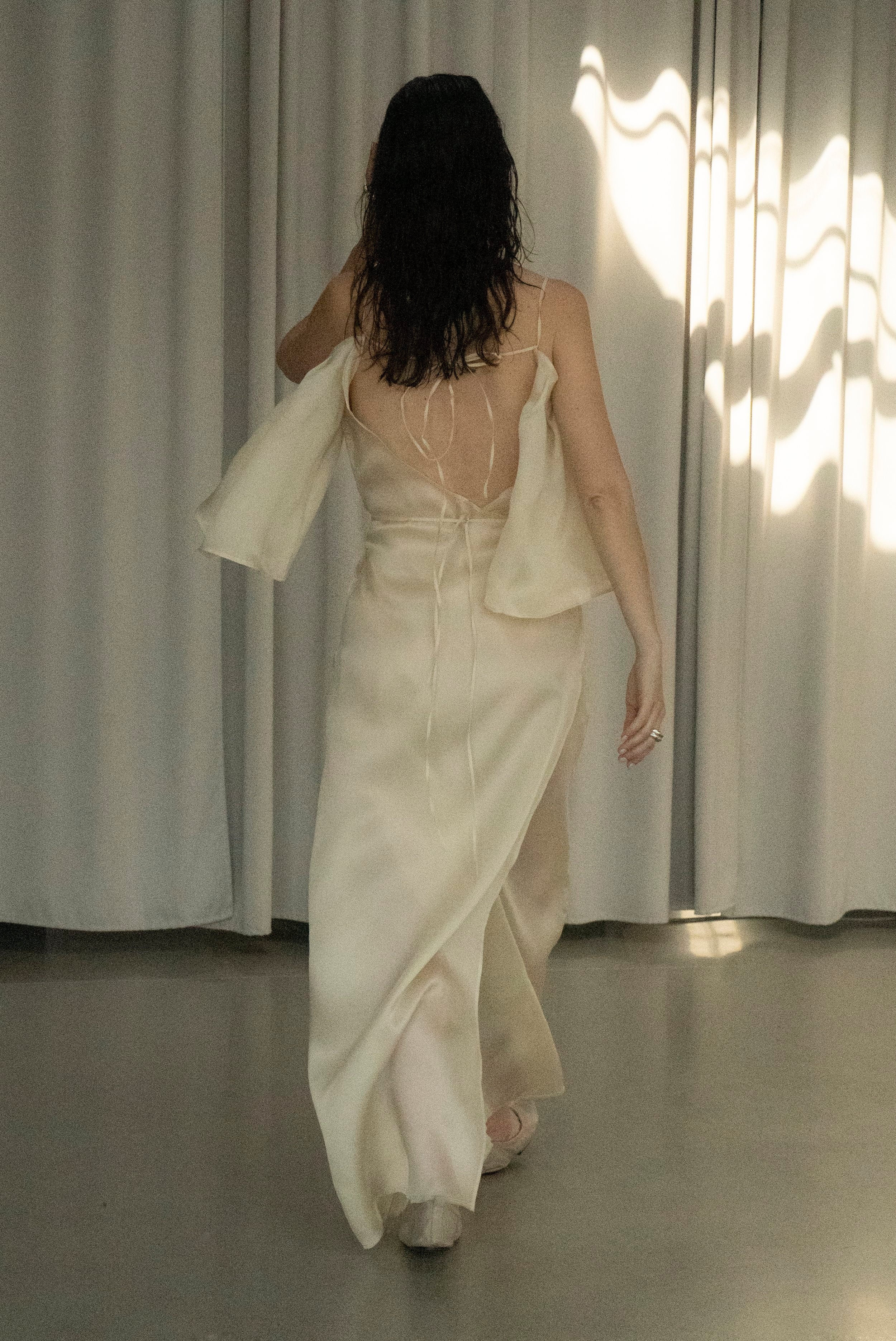 K M by L A N G E FESTIVALNYI NUDE ORGANZA DRESS - CREAM - Image 7