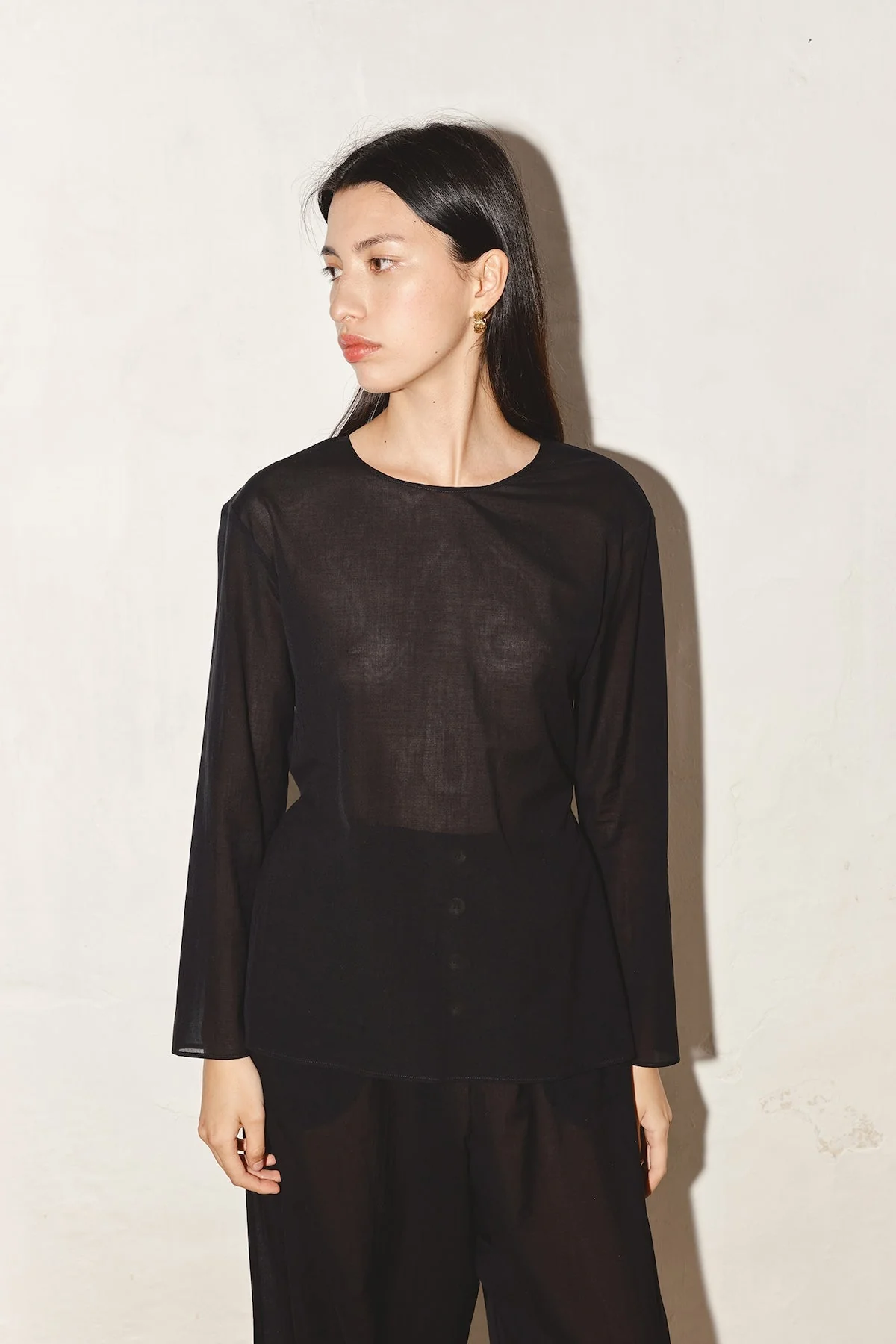 Datura Encens Batiste Cotton Top - Black - Image 2