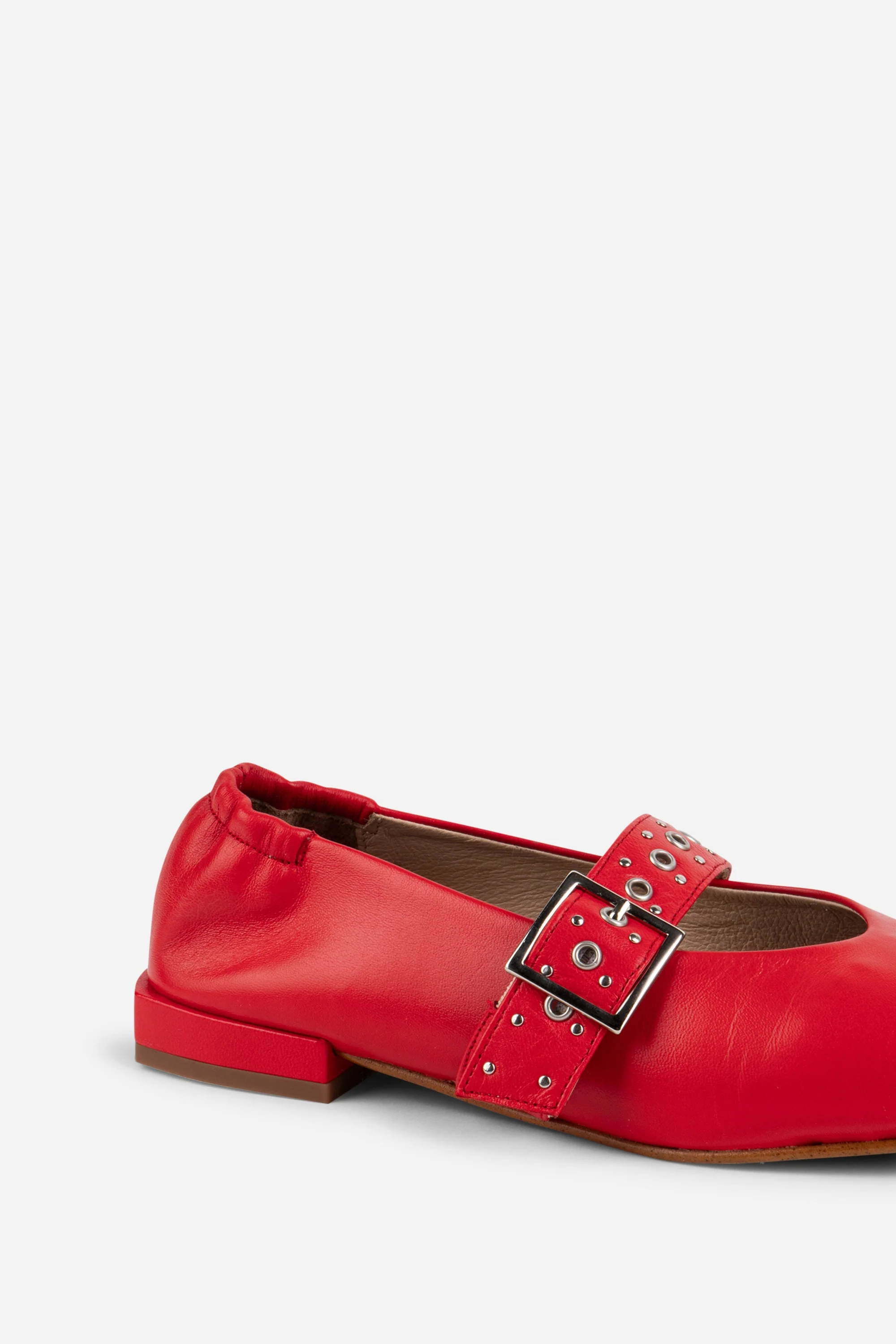 "INTENTIONALLY __________." FORUM MARY JANE - Cream/Black - Image 12