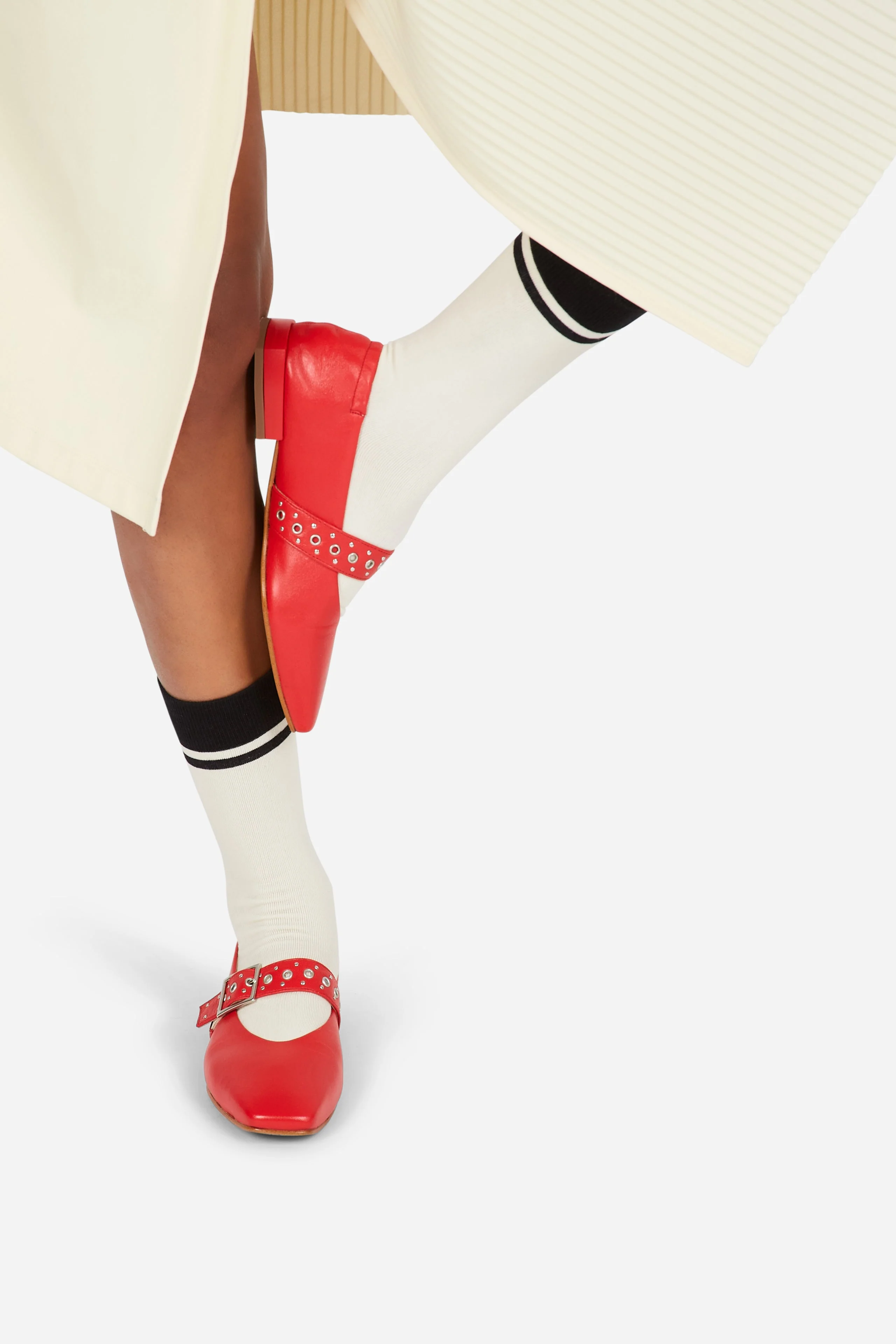 "INTENTIONALLY __________." FORUM MARY JANE - Cream/Black - Image 13