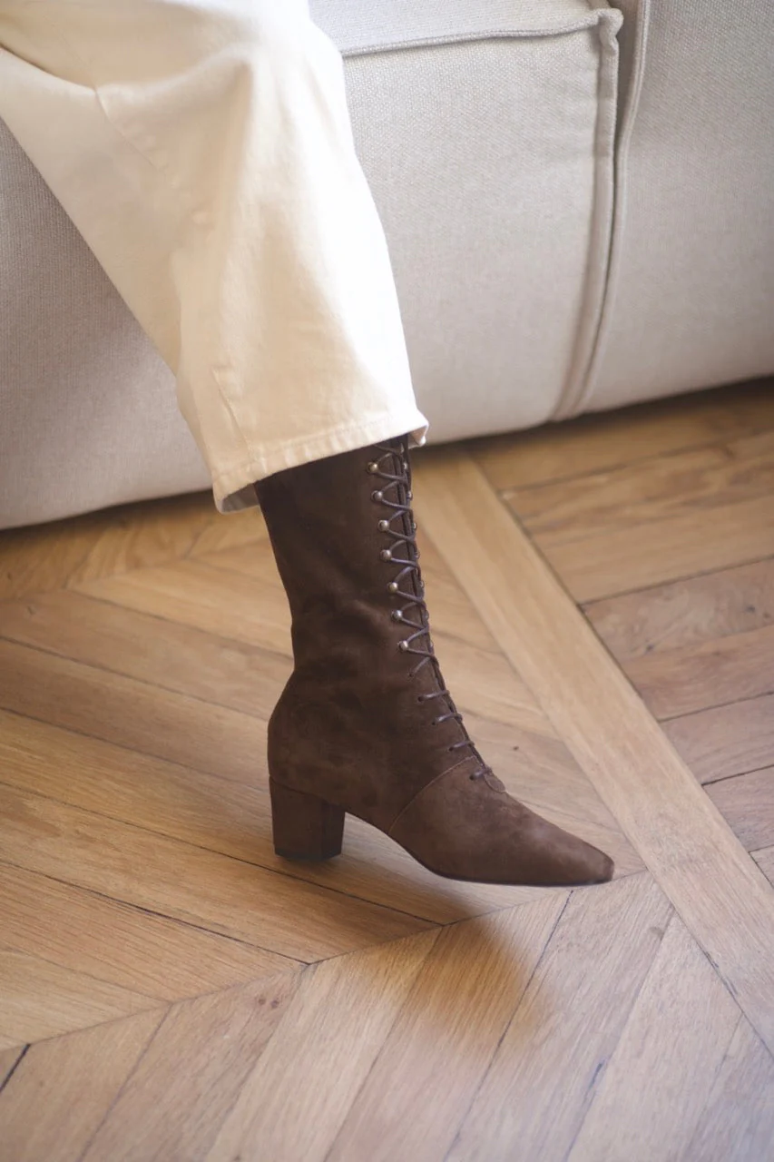 Anne Thomas Pavlova Long Laces Boots - Velours Dark Cigar - Image 12