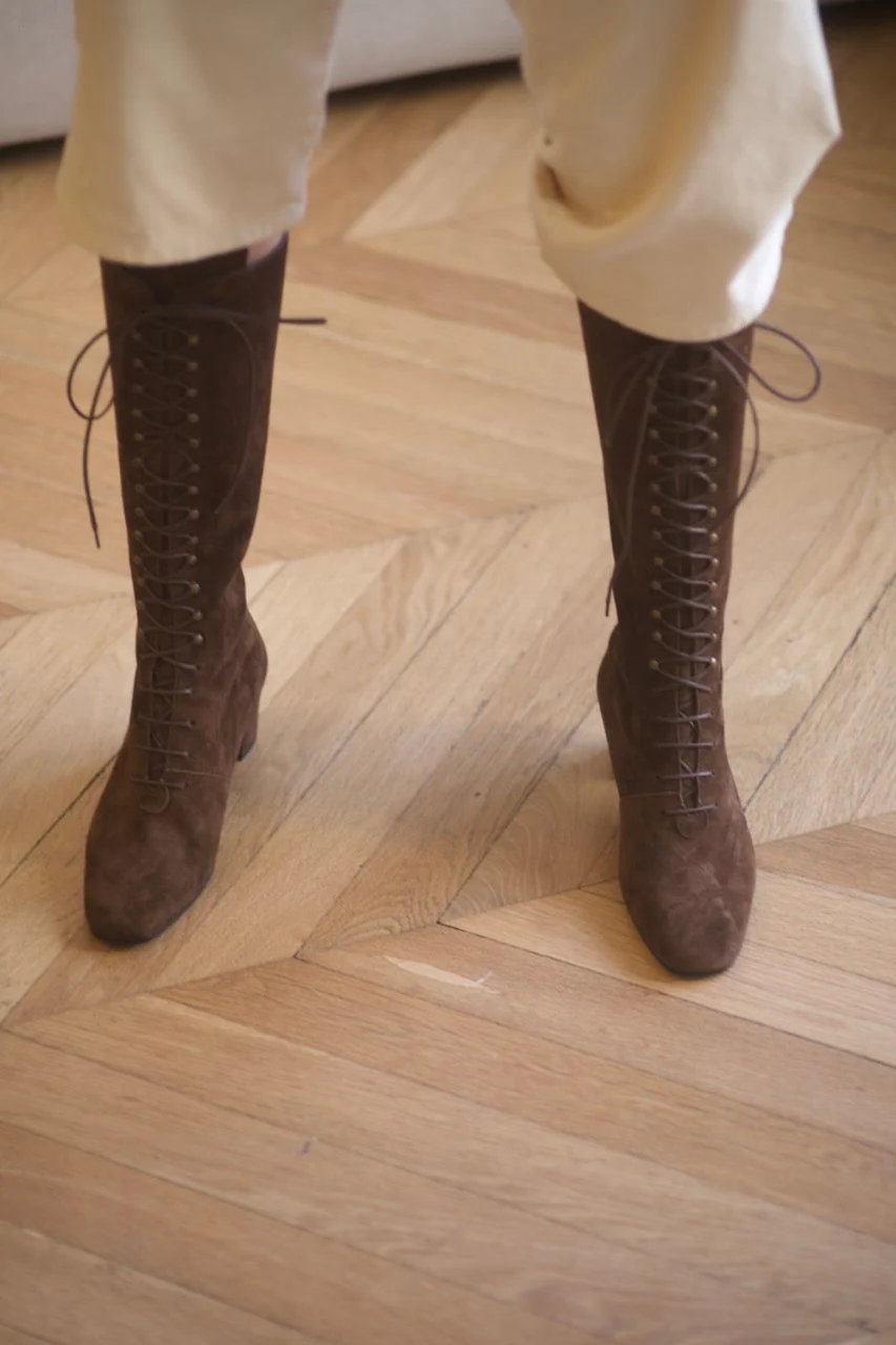 Anne Thomas Pavlova Long Laces Boots - Velours Dark Cigar - Image 8