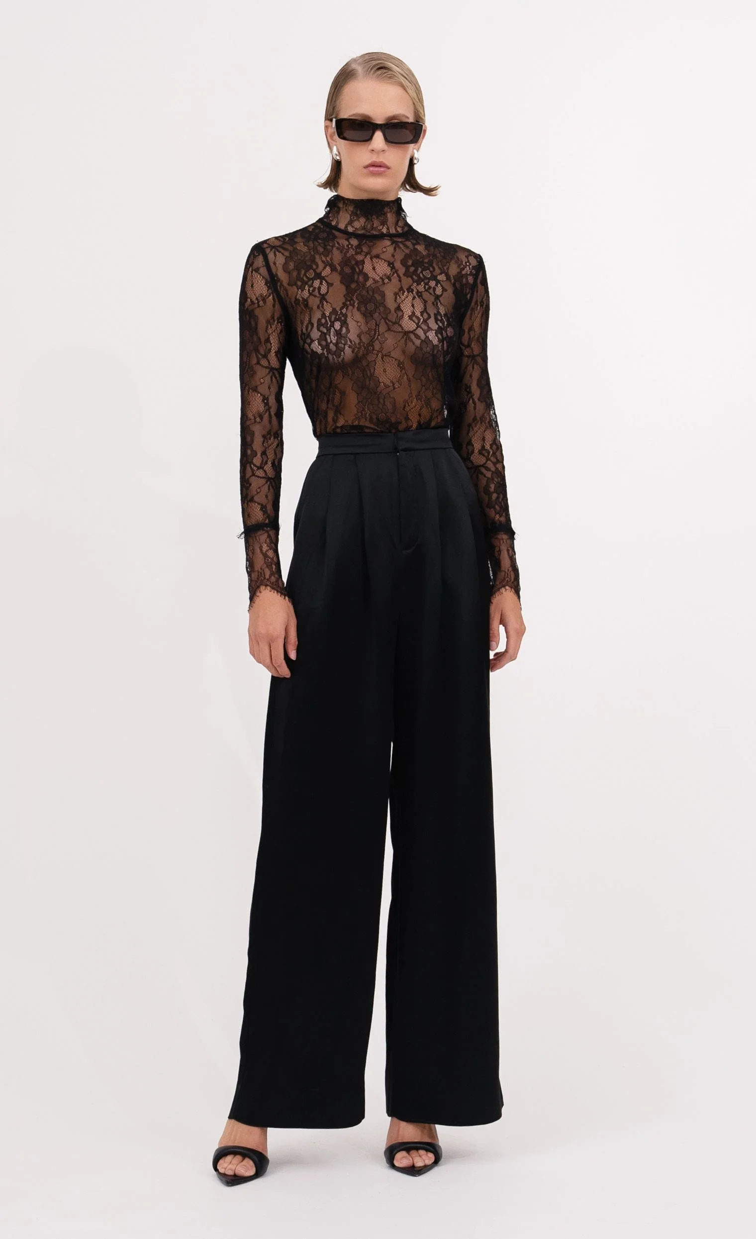 Nonchalant Label Mary Lace Top - black - Image 3