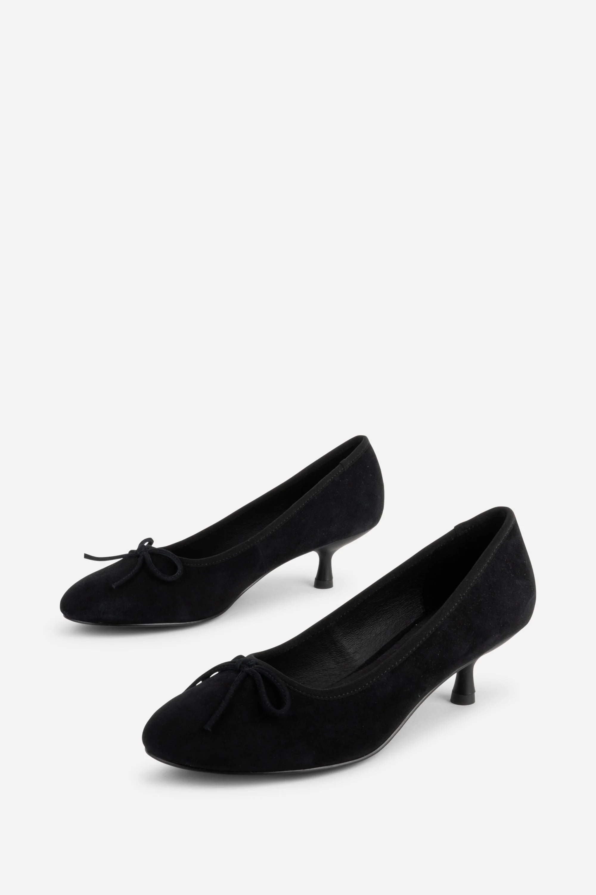 "INTENTIONALLY __________." BINA SUEDE KITTEN HEEL - MERLOT/Black - Image 3