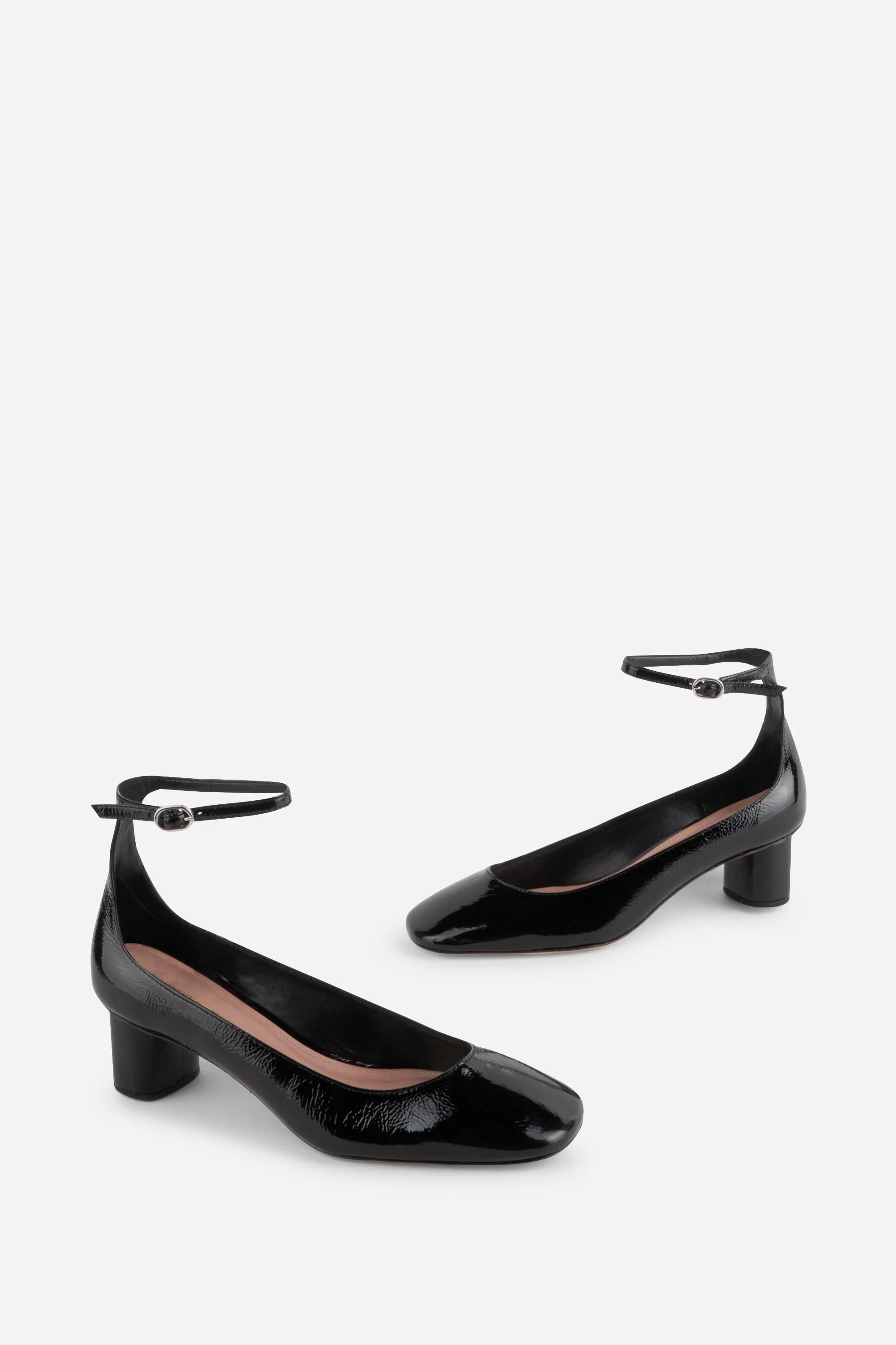 "INTENTIONALLY __________." WYLDE ANKLE STRAP HEEL - Black/White - Image 2