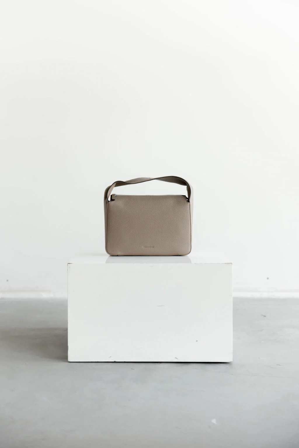 The Horse Mae Bag - Taupe - Image 10