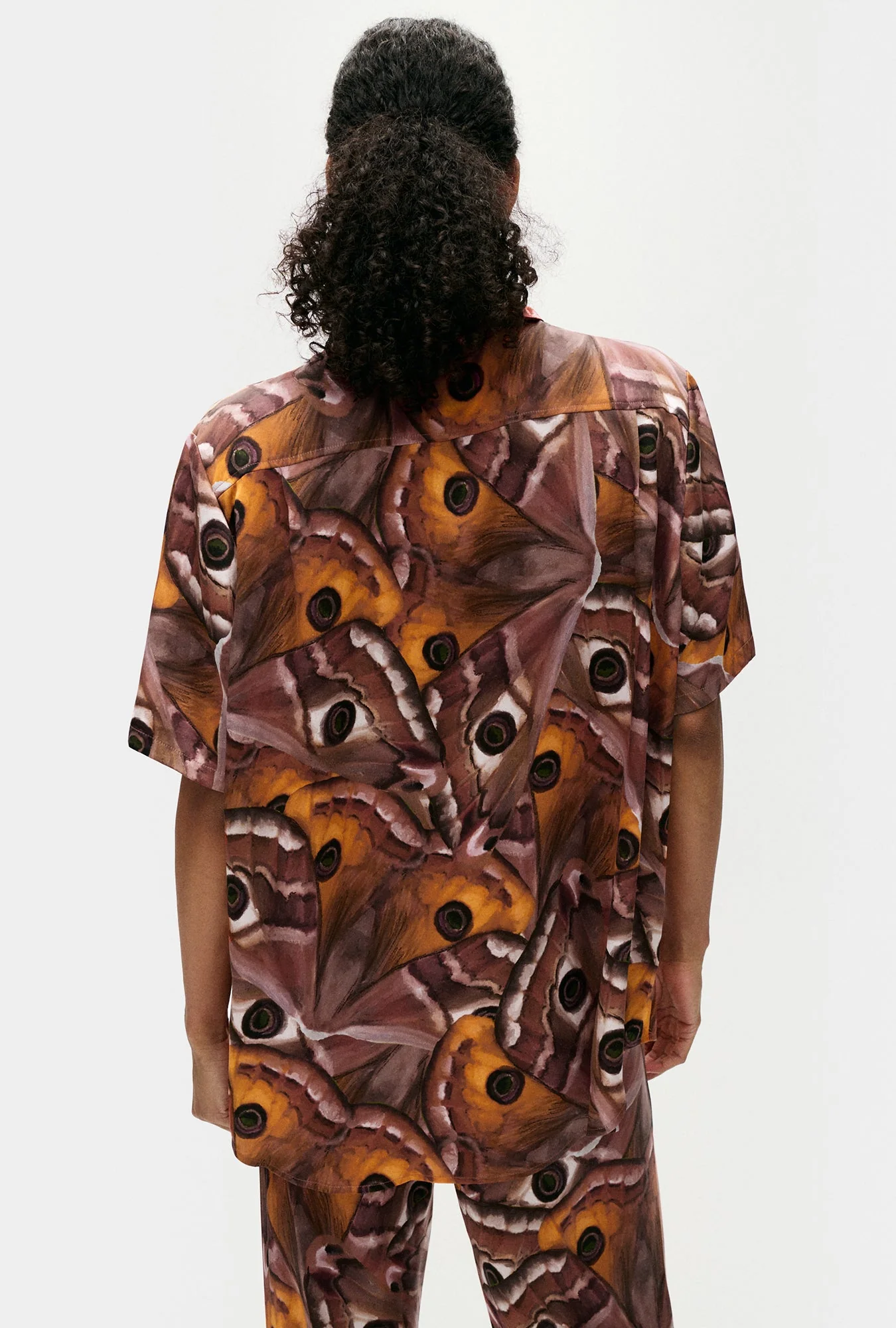 Silk Laundry Short Sleeve Boyfriend Shirt - Wingspan - Image 4