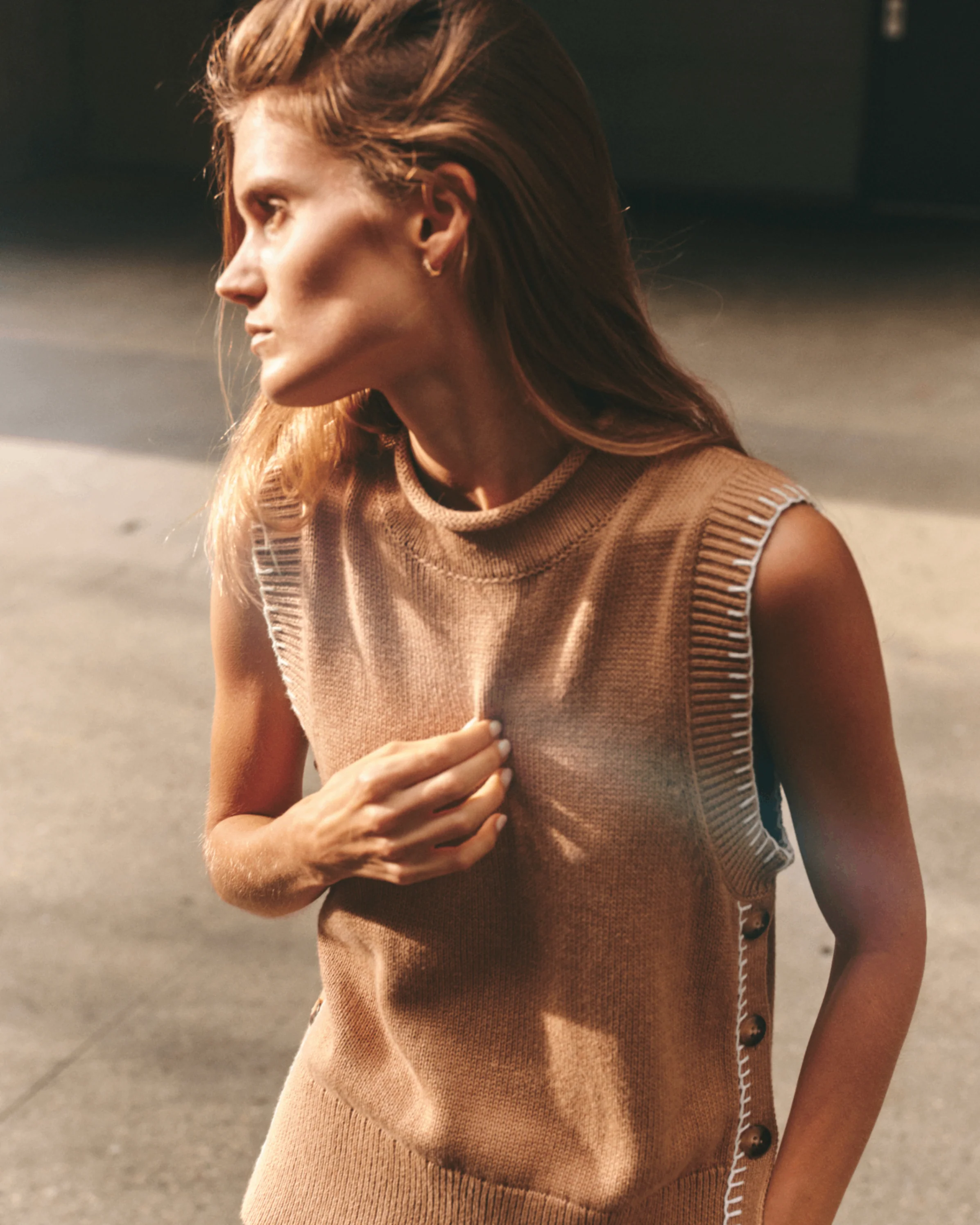 Cartolina Hawthorne Vest - Camel - Image 2