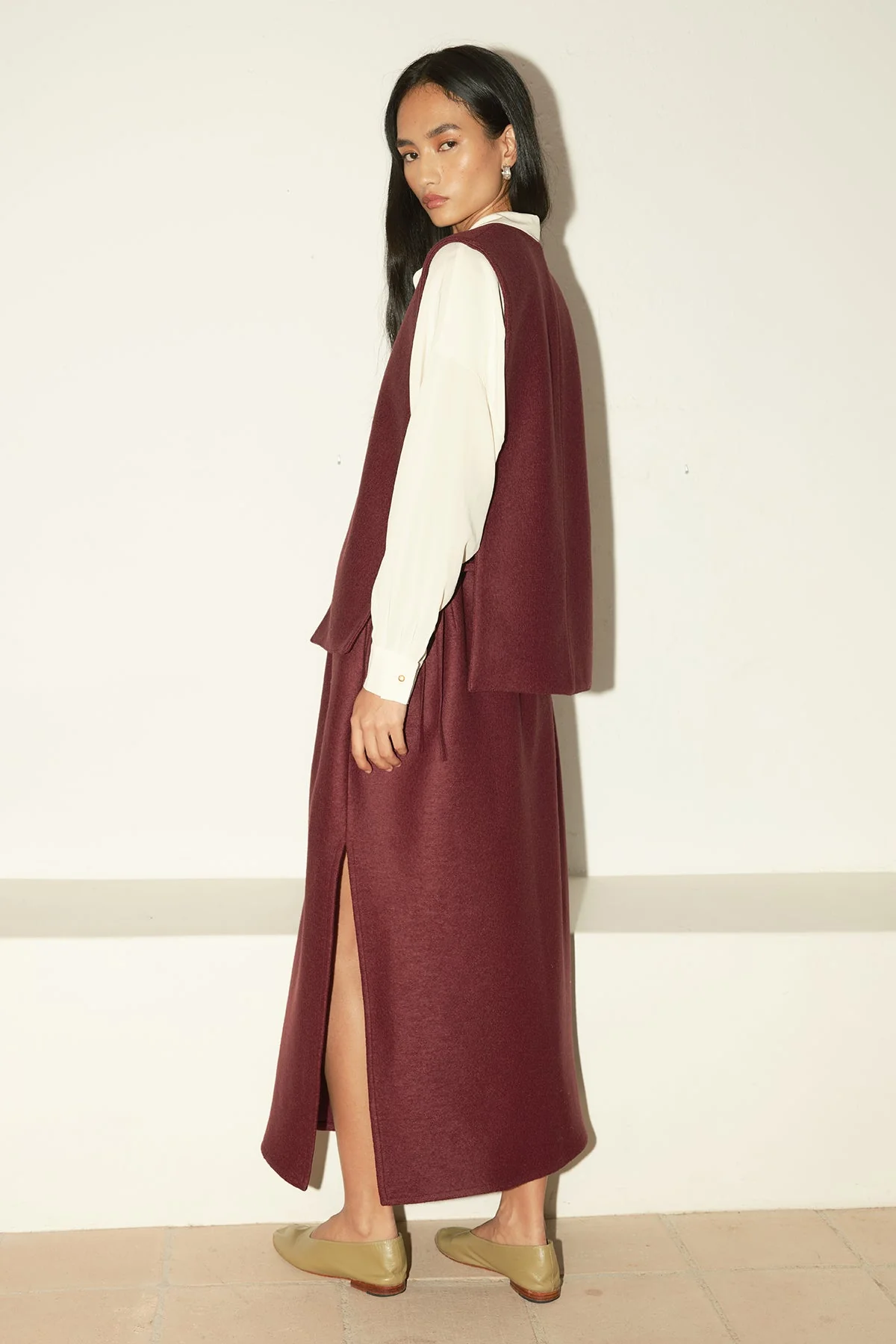 Datura Nova Skirt - Burgundy - Image 2