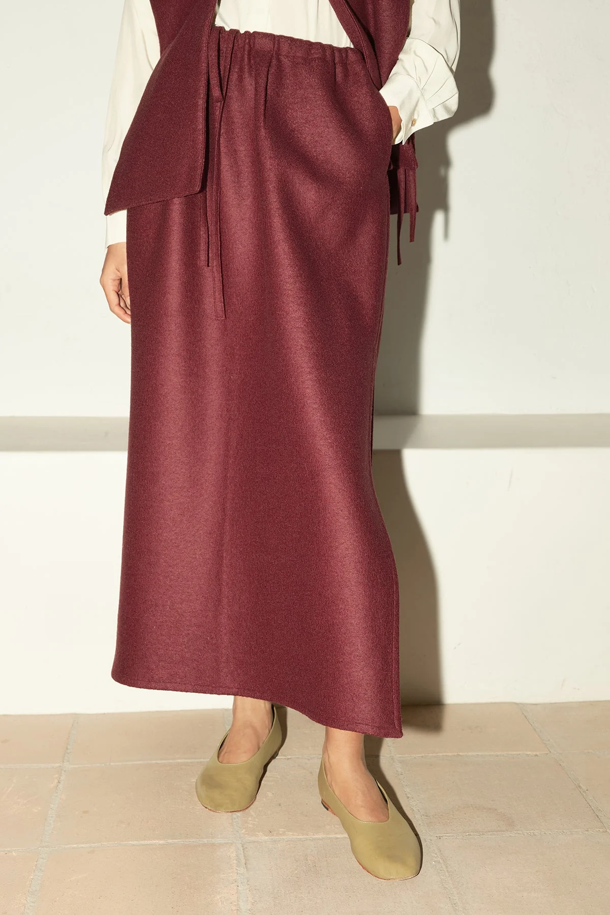 Datura Nova Skirt - Burgundy - Image 3