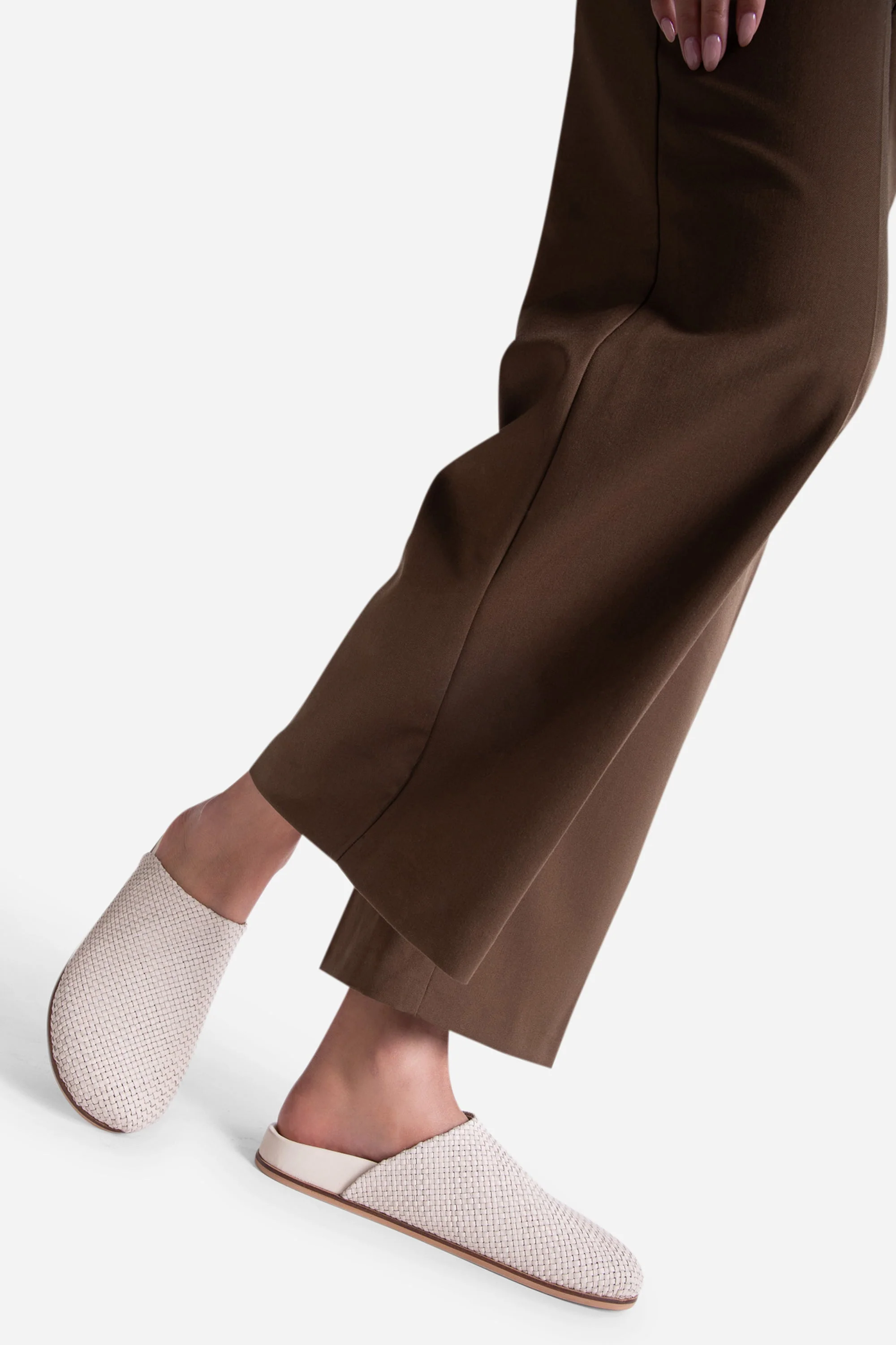 INTENTIONALLY __________. AGATHA WOVEN SLIP ON MULE - Image 2
