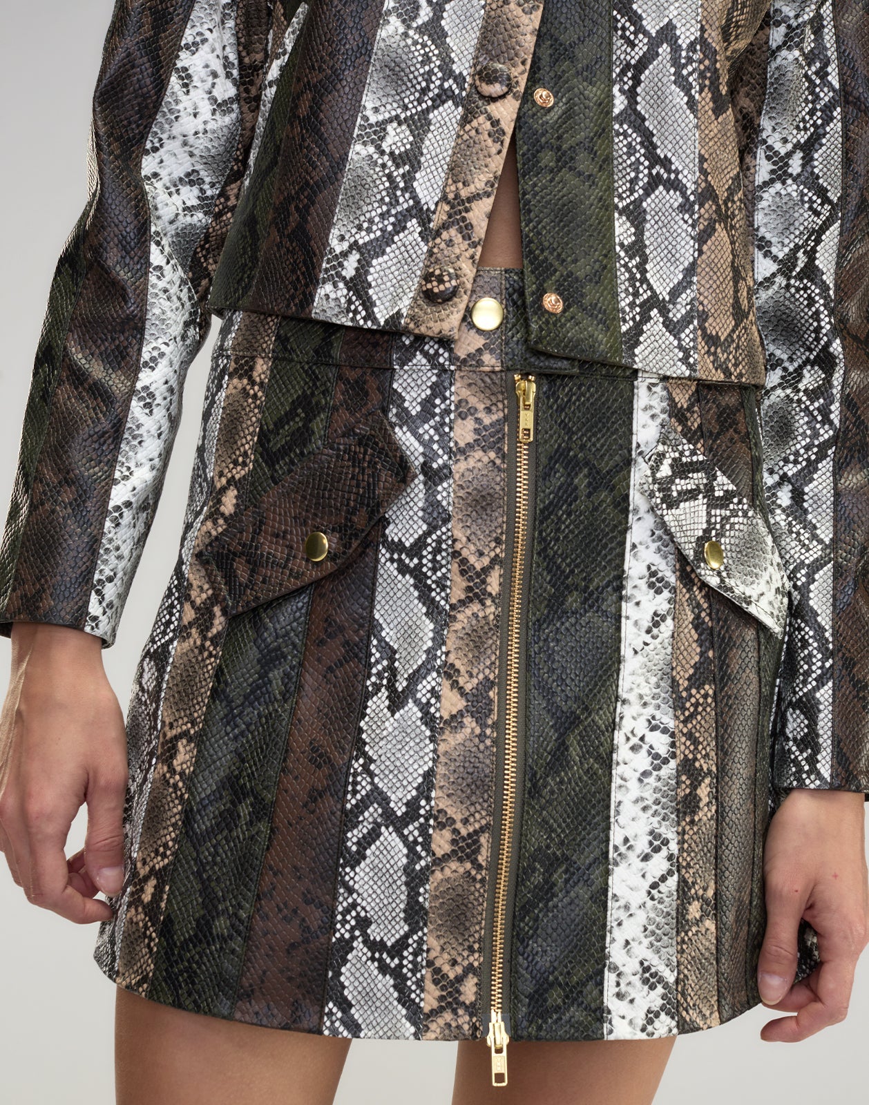 Cynthia Rowley Snake-Embossed Vegan Leather Skirt - Image 7