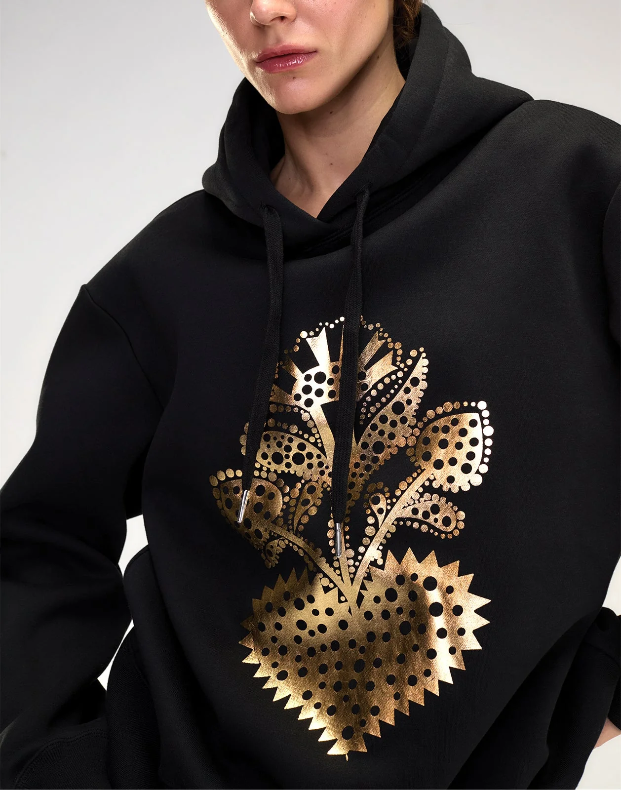 Cynthia Rowley Heart of Gold Sweatshirt - Black - Image 4